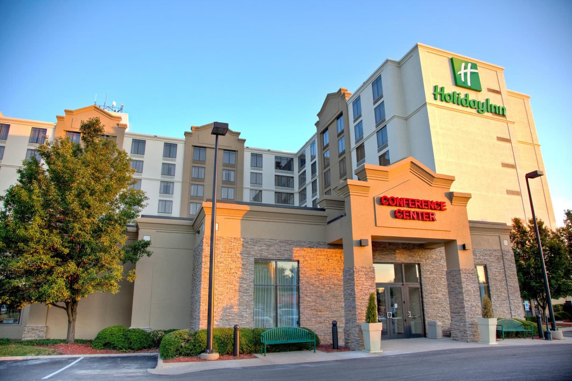 Holiday Inn Hotel & Suites Chicago Northwest - Elgin by IHG gallery photo in Elgin, IL — image 11