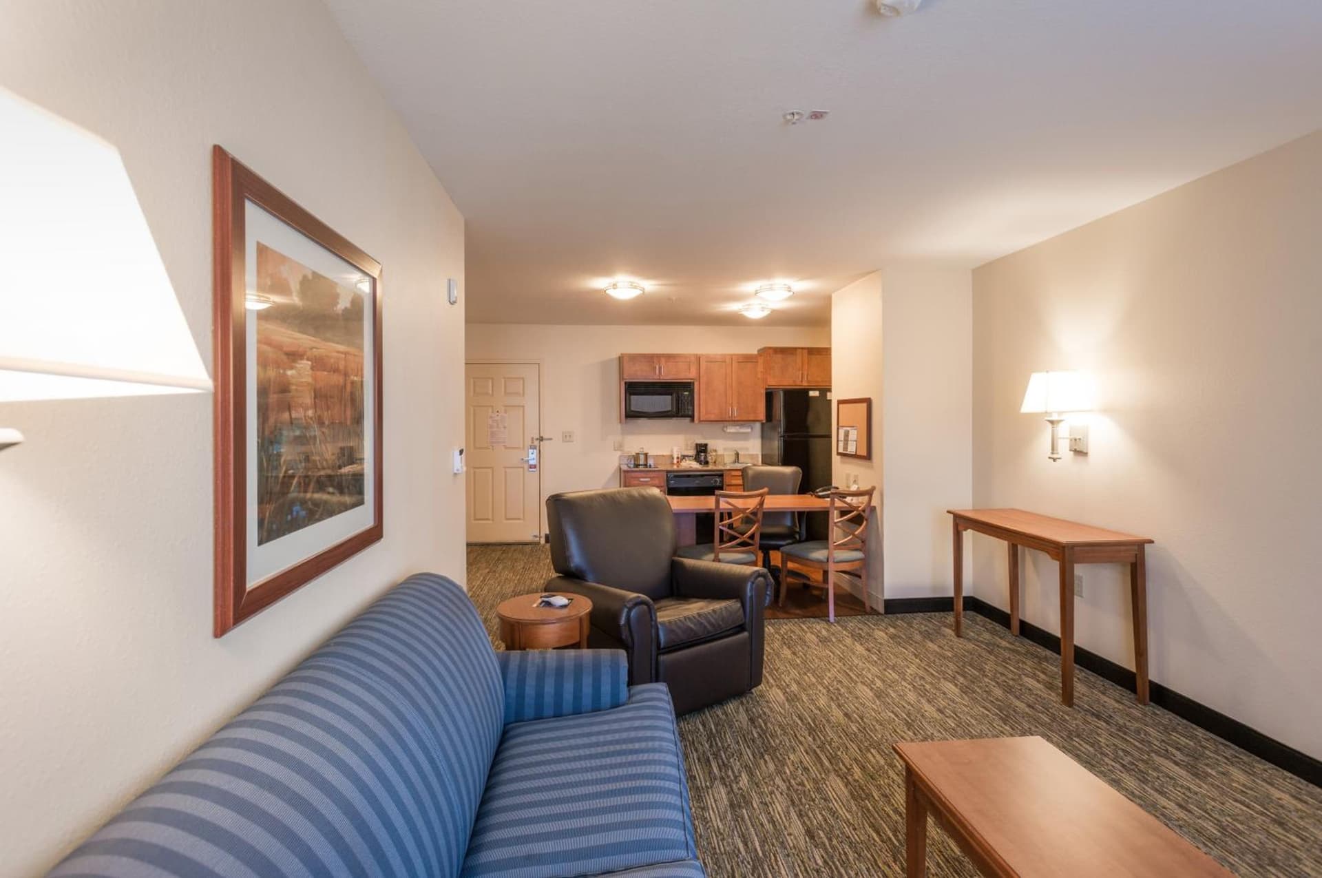 Candlewood Suites Mobile-Downtown by IHG gallery photo in Mobile, AL — image 22