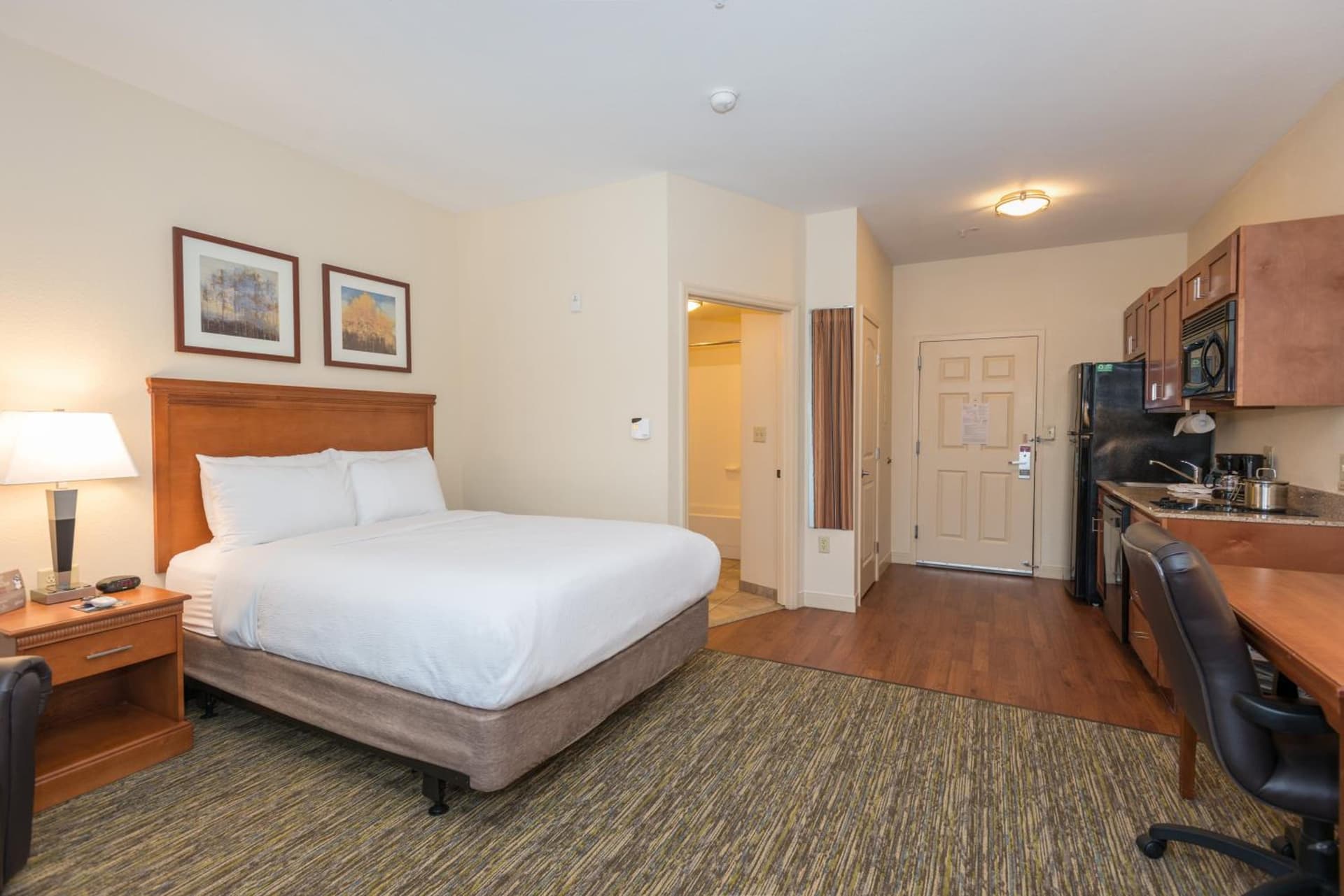Candlewood Suites Mobile-Downtown by IHG gallery photo in Mobile, AL — image 18