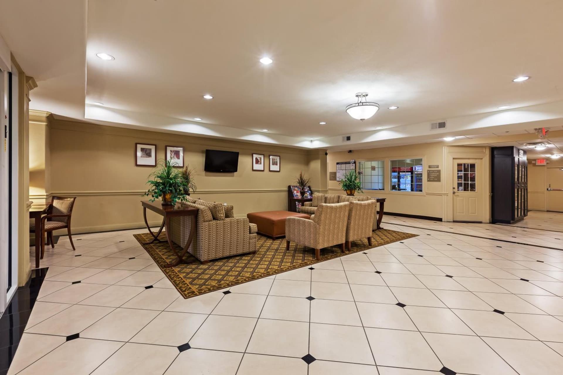 Candlewood Suites - Texas City by IHG gallery photo in Texas City, TX — image 9