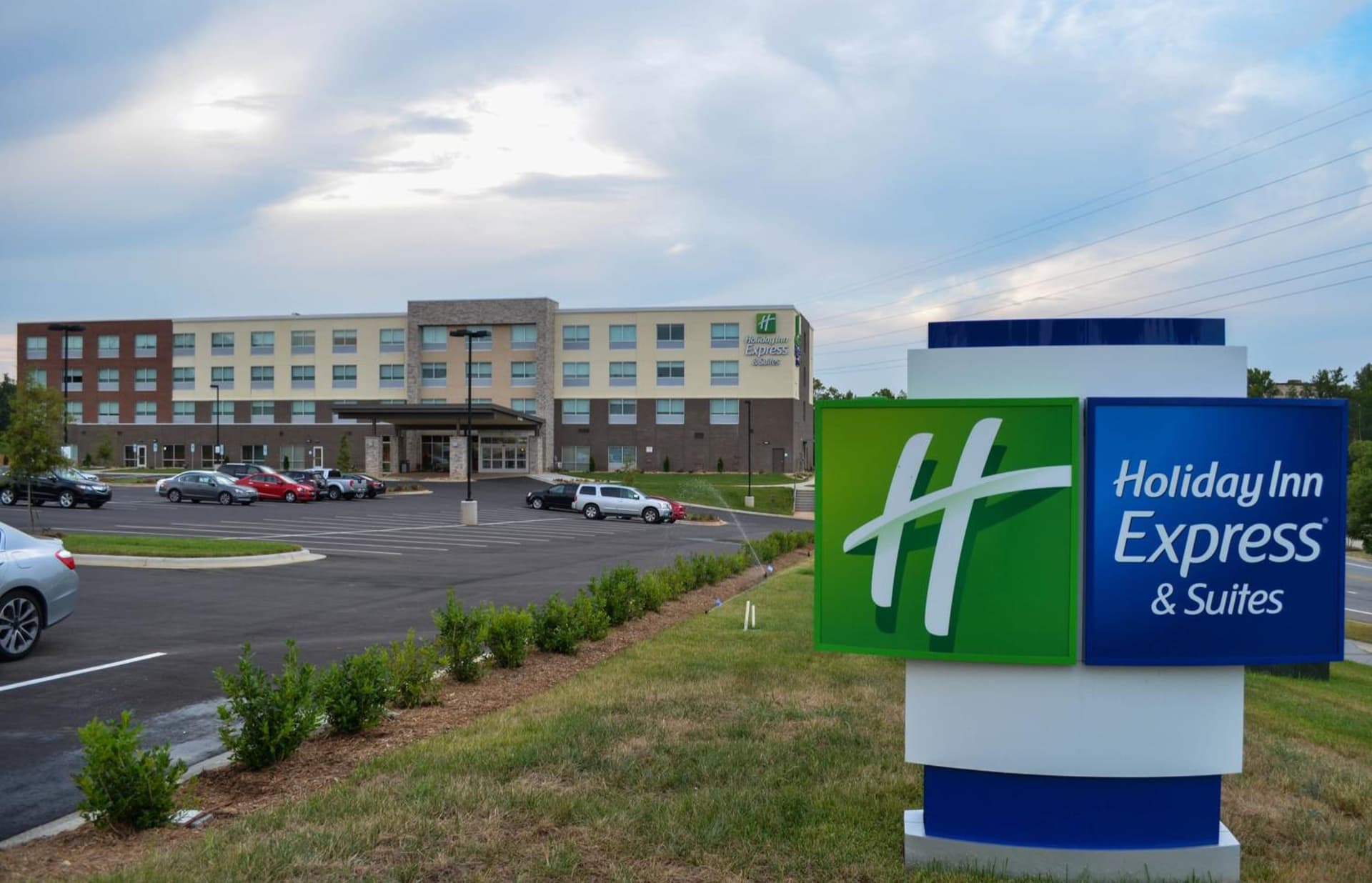 Holiday Inn Express & Suites Raleigh Airport - Brier Creek by IHG gallery photo in Raleigh, NC — image 4