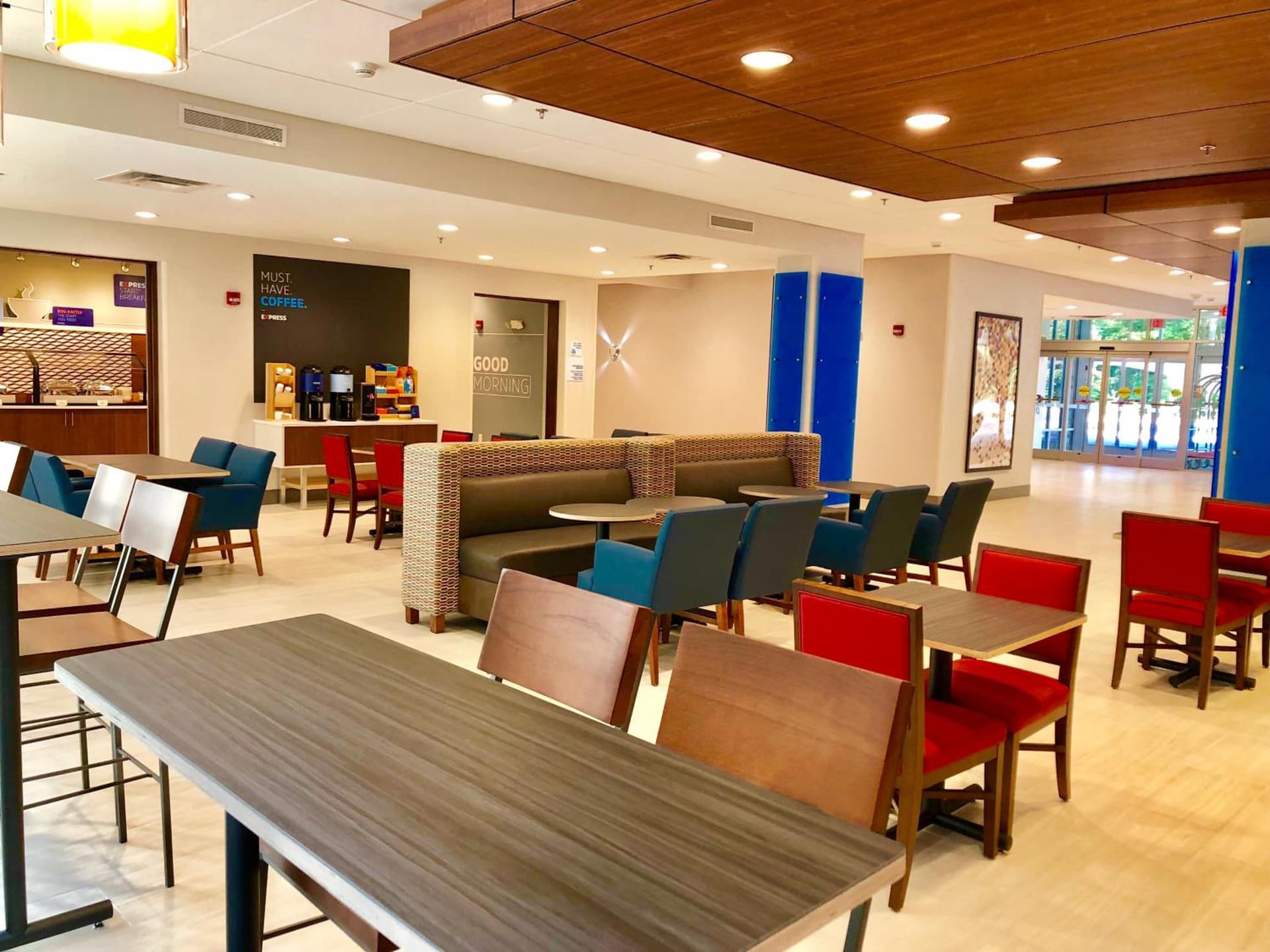 Holiday Inn Express & Suites Raleigh Airport - Brier Creek by IHG gallery photo in Raleigh, NC — image 26