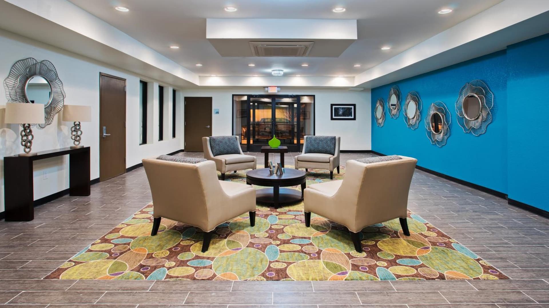 Holiday Inn Express & Suites Wyomissing by IHG gallery photo in West Reading, PA — image 7