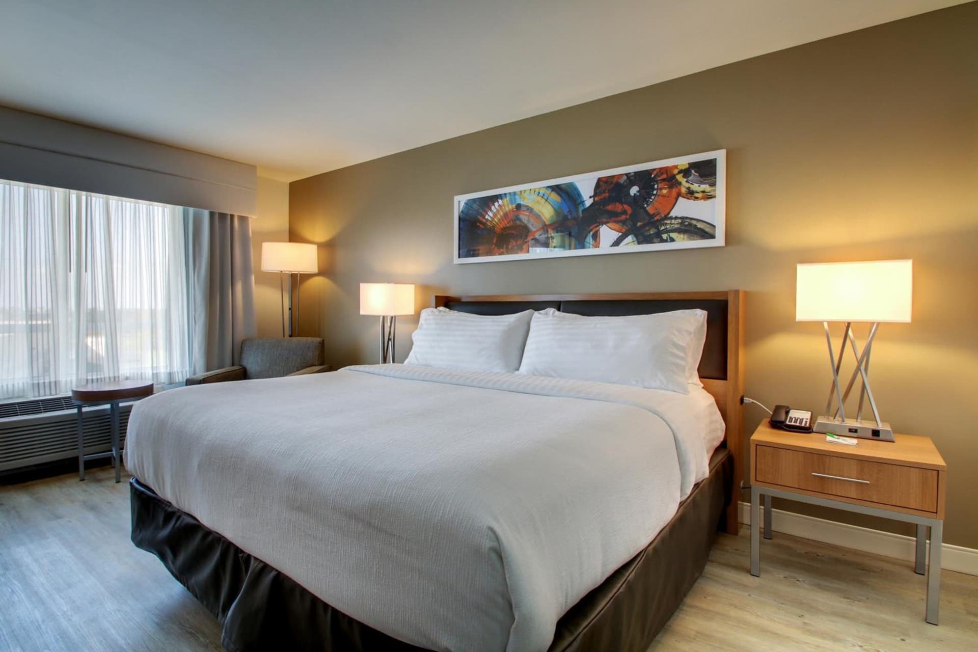 Holiday Inn & Suites Peoria At Grand Prairie by IHG property views in Peoria, IL — gallery photo 3