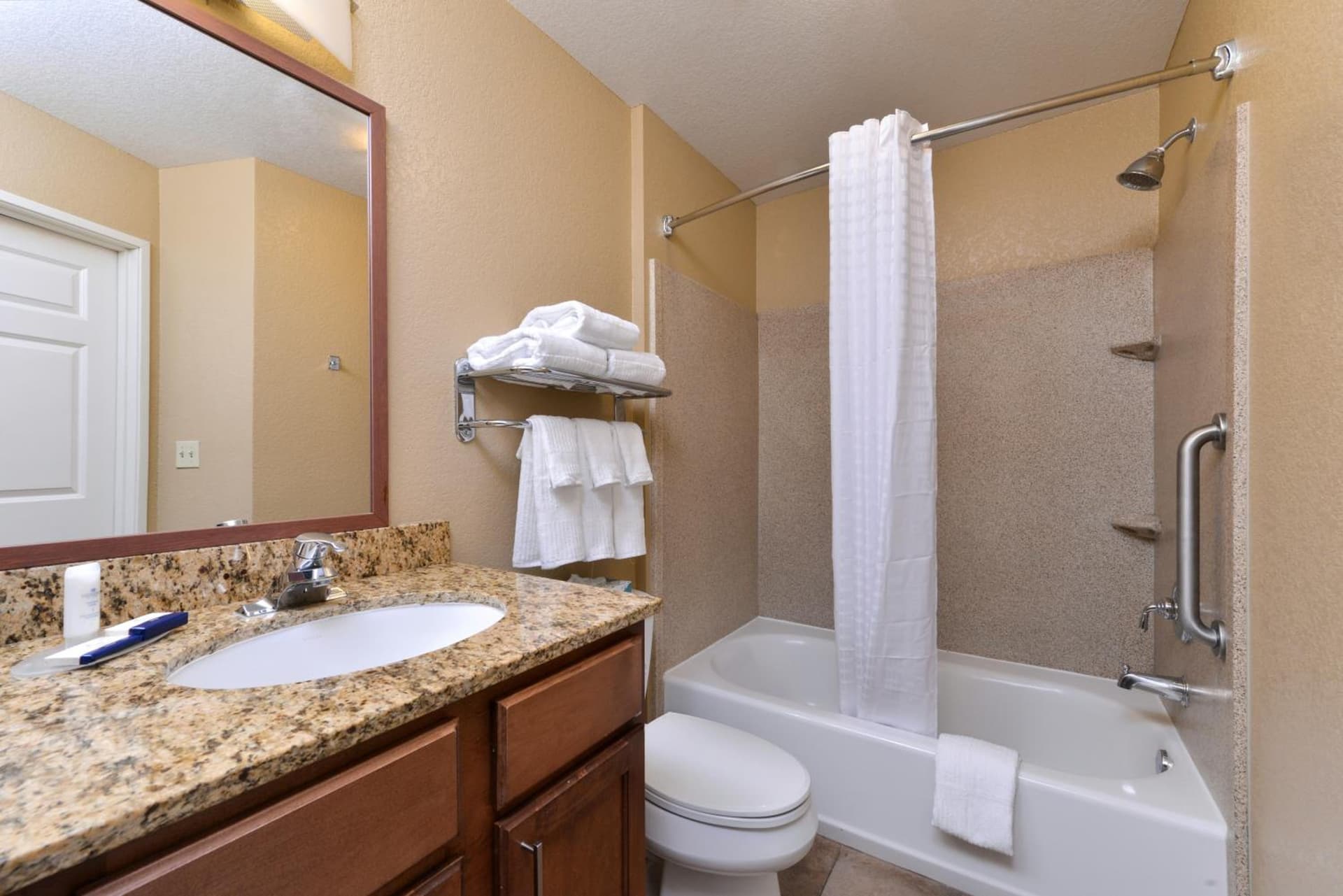 Candlewood Suites Turlock by IHG gallery photo in Turlock, CA — image 20