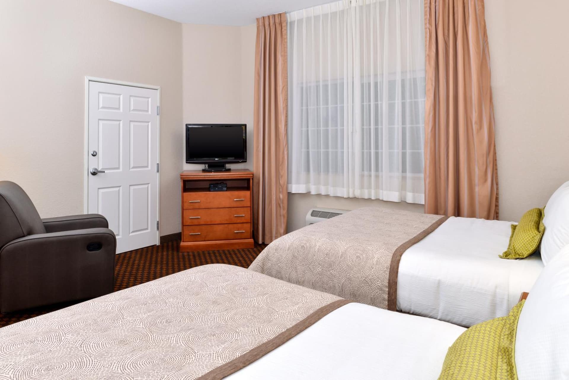 Candlewood Suites Turlock by IHG gallery photo in Turlock, CA — image 37