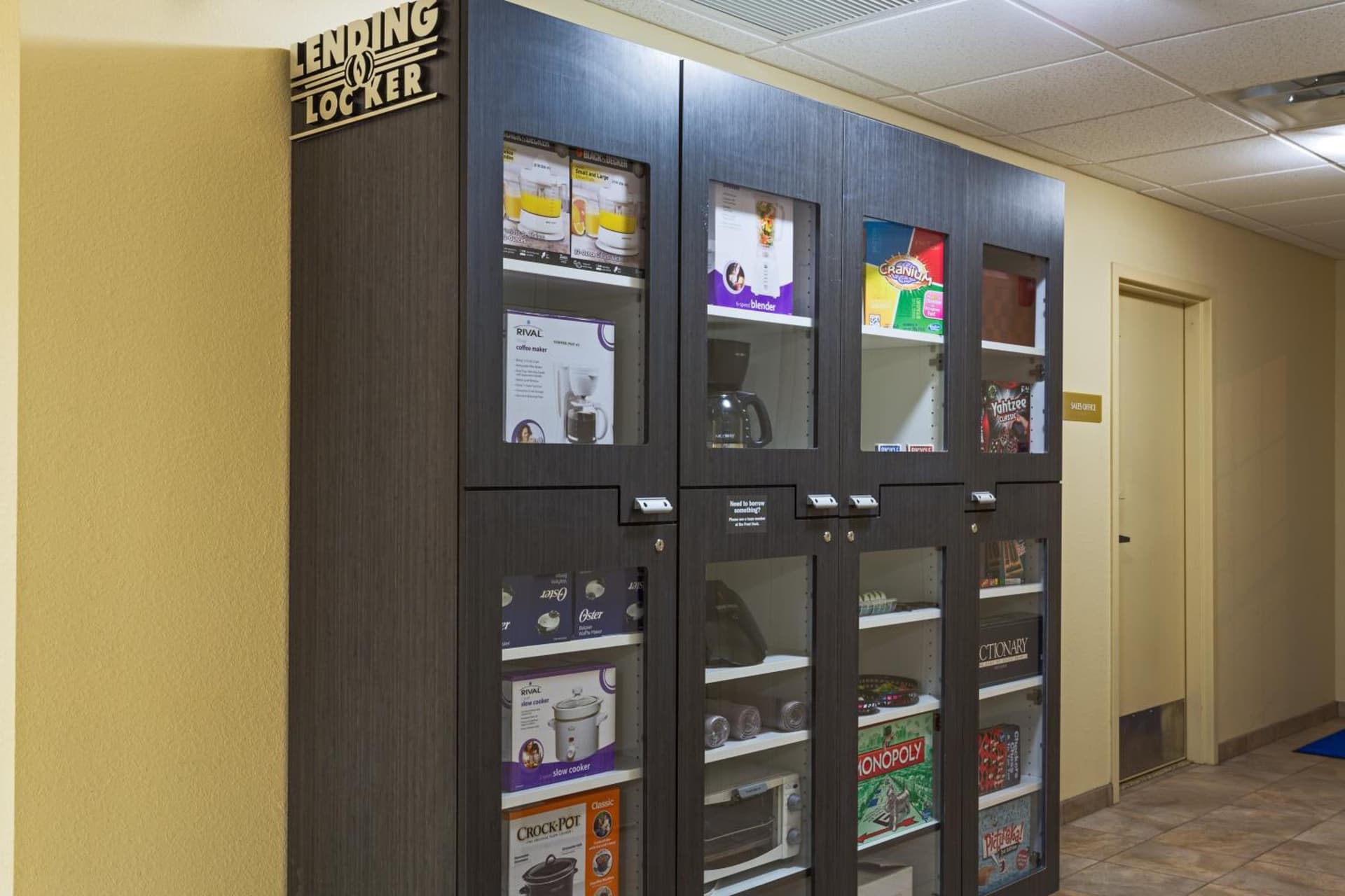 Candlewood Suites Tallahassee by IHG interior in Tallahassee, FL — gallery photo 2