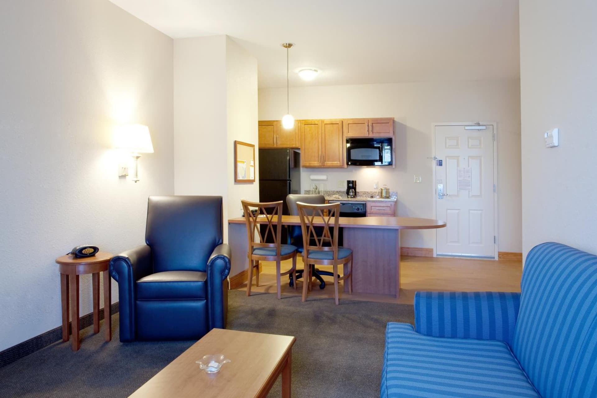 Candlewood Suites Slidell Northshore by IHG property views in Slidell, LA — gallery photo 3