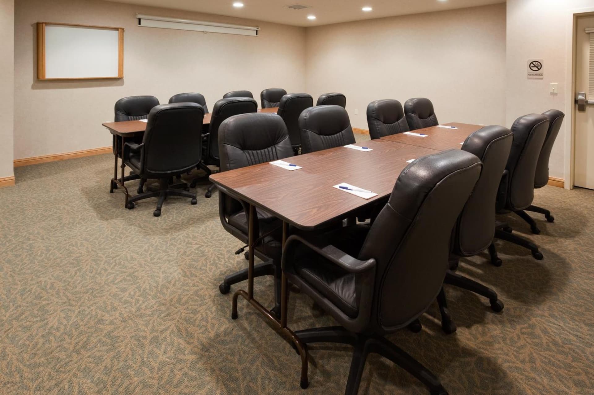 Candlewood Suites Appleton by IHG gallery photo in Appleton, WI — image 17