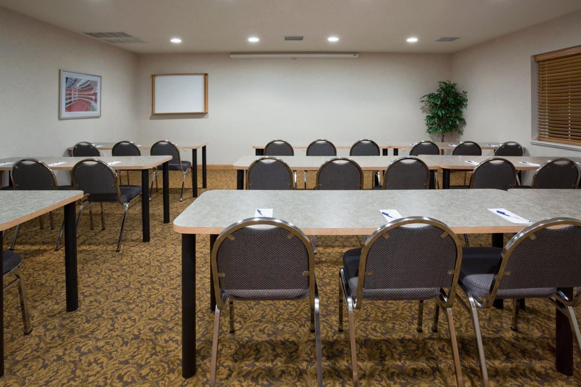 Candlewood Suites Appleton by IHG gallery photo in Appleton, WI — image 18