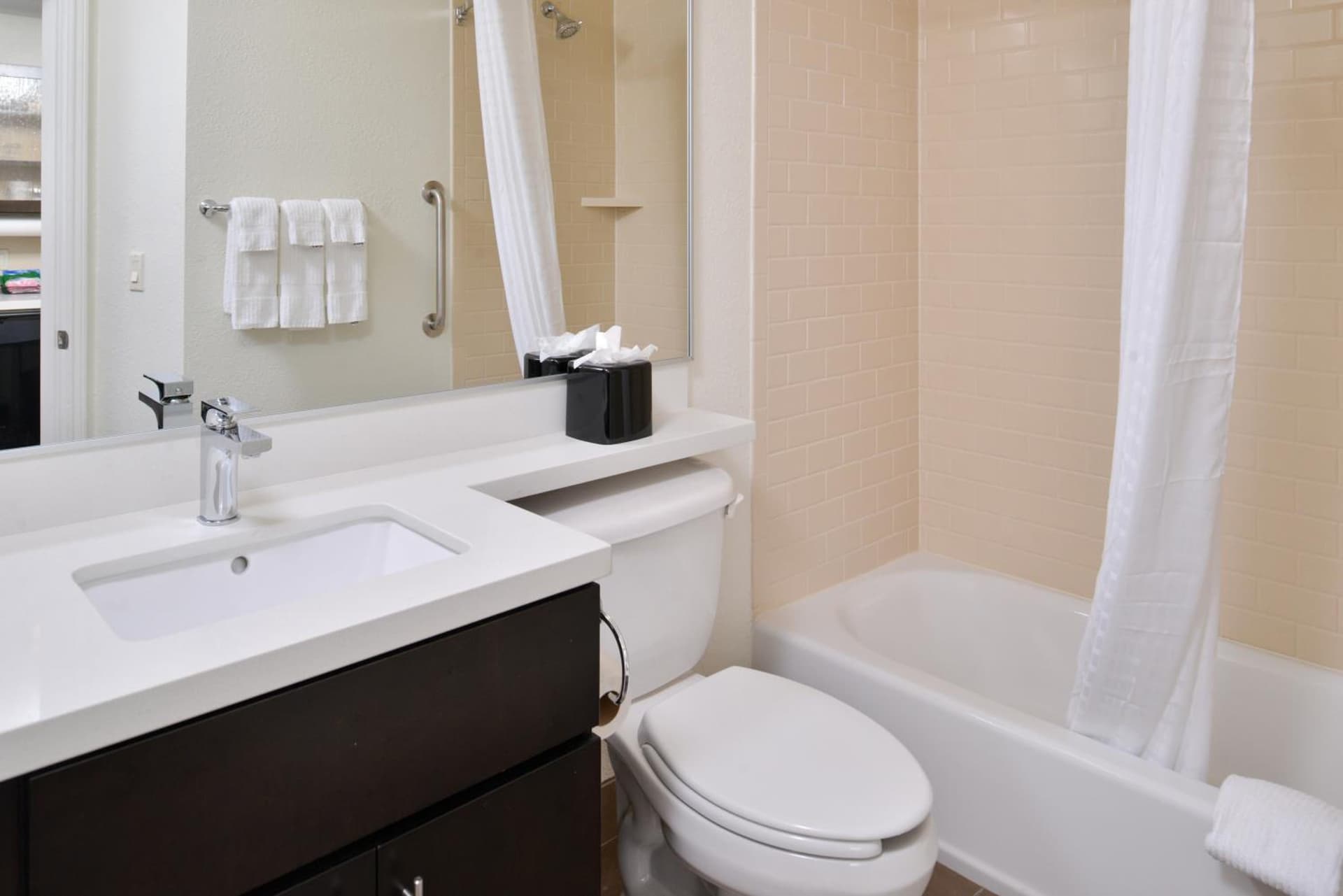 Candlewood Suites Beaumont by IHG gallery photo in Beaumont, TX — image 17
