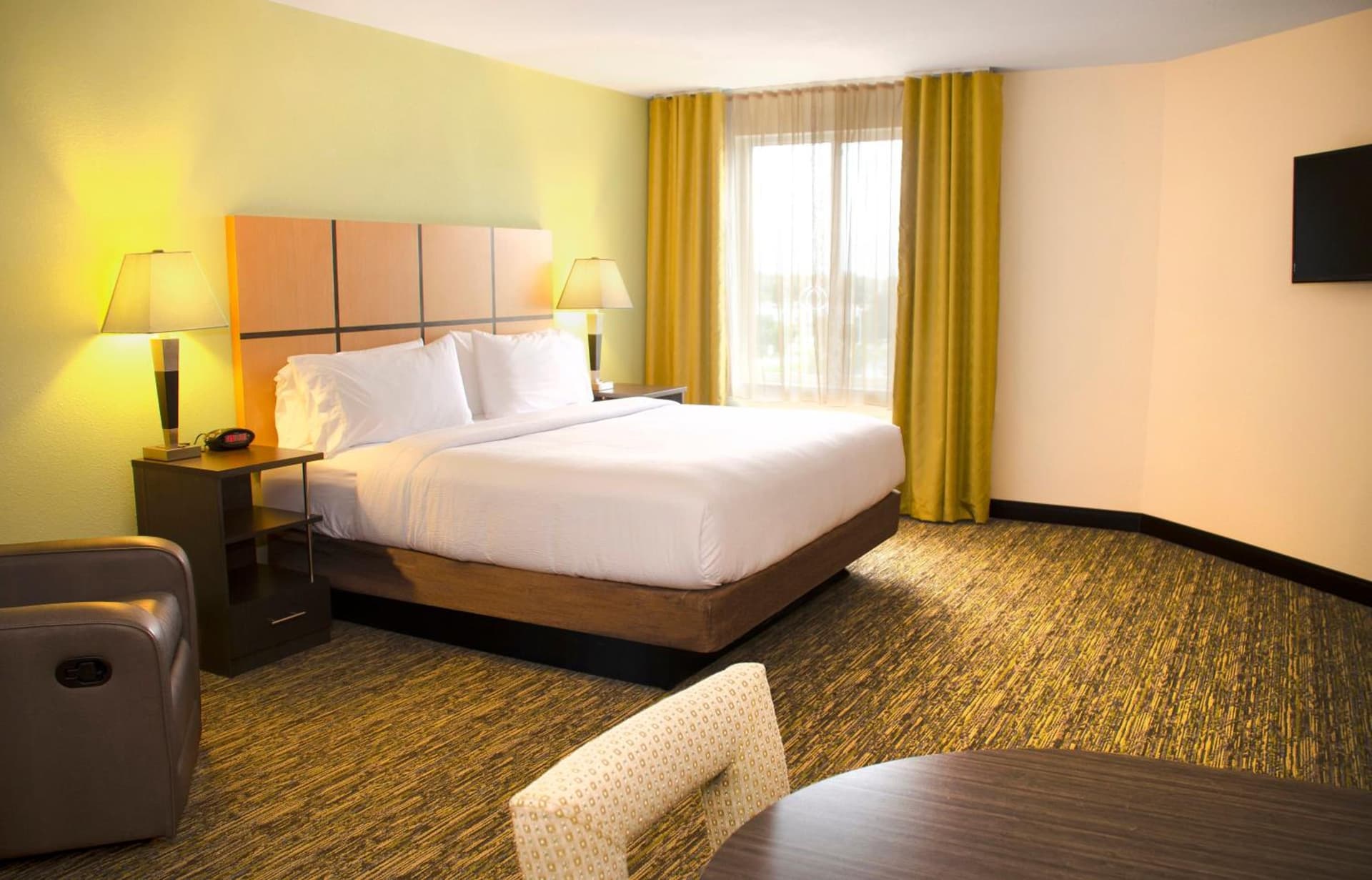 Candlewood Suites York by IHG interior in York, PA — gallery photo 2