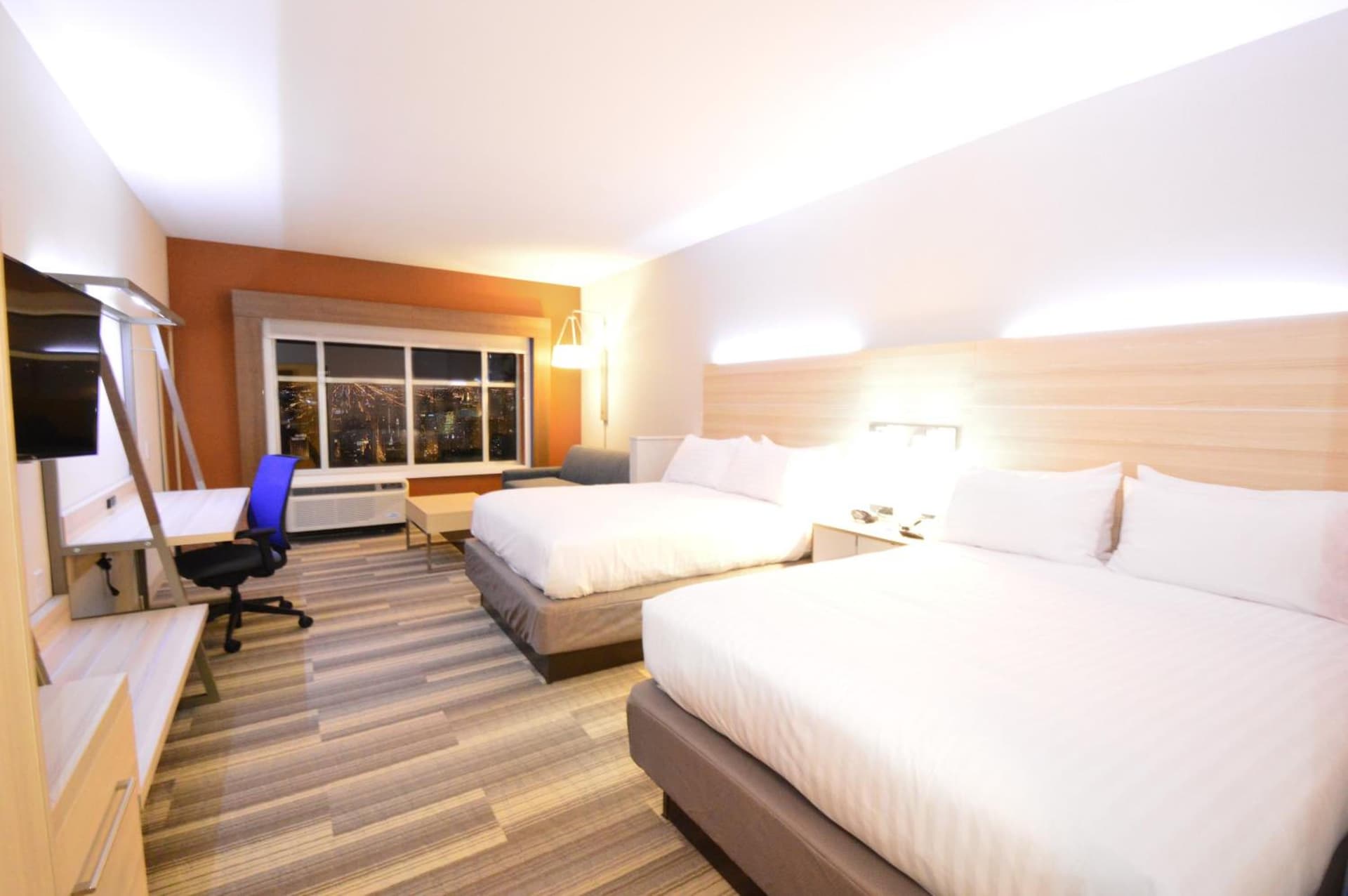 Holiday Inn Express & Suites Toledo West by IHG gallery photo in Toledo, OH — image 17