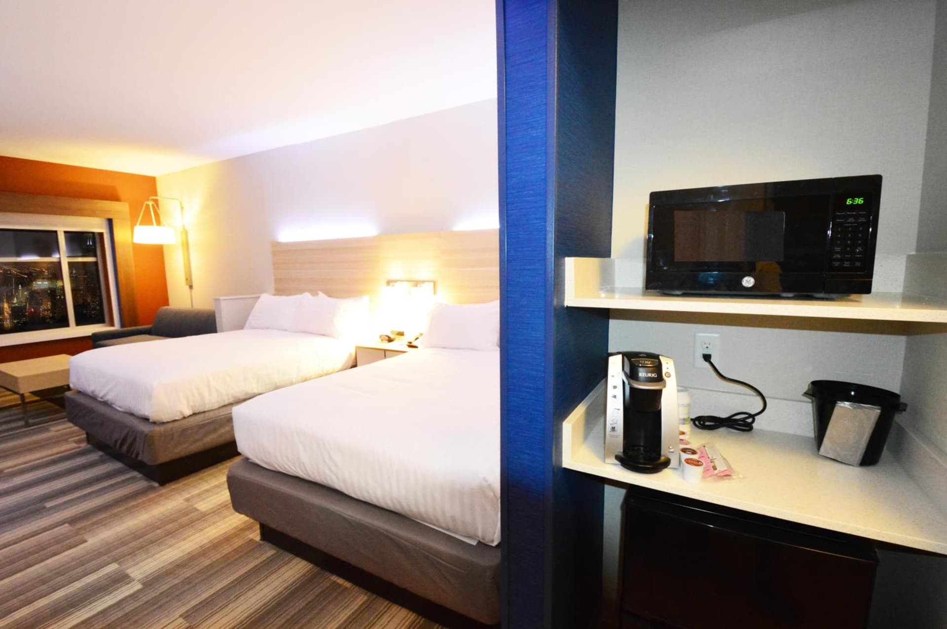 Holiday Inn Express & Suites Toledo West by IHG interior in Toledo, OH — gallery photo 2
