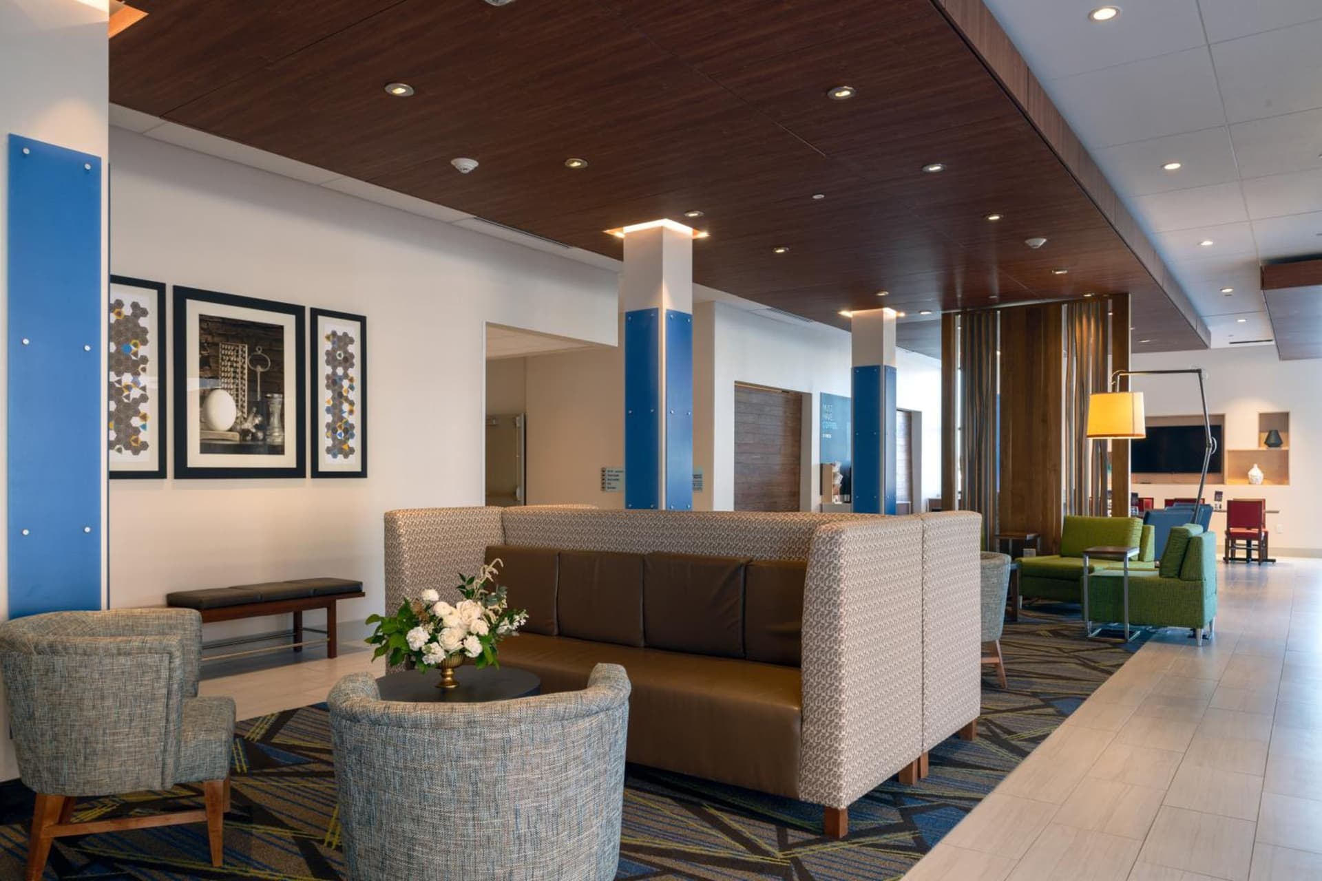 Holiday Inn Express & Suites - Tulsa Downtown - Arts District by IHG gallery photo in Tulsa, OK — image 22