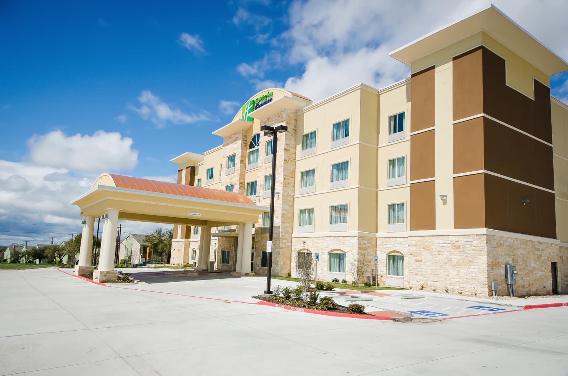 Holiday Inn Express Hotel & Suites Temple-Medical Center Area by IHG gallery photo in Temple, TX — image 36