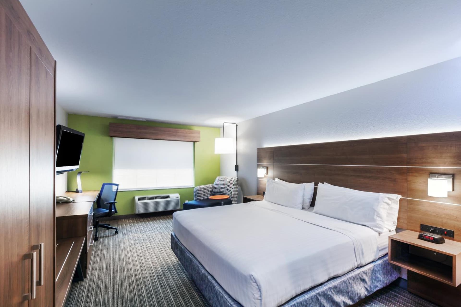 Holiday Inn Express & Suites Tulsa S Broken Arrow Hwy 51 by IHG gallery photo in Broken Arrow, OK — image 43