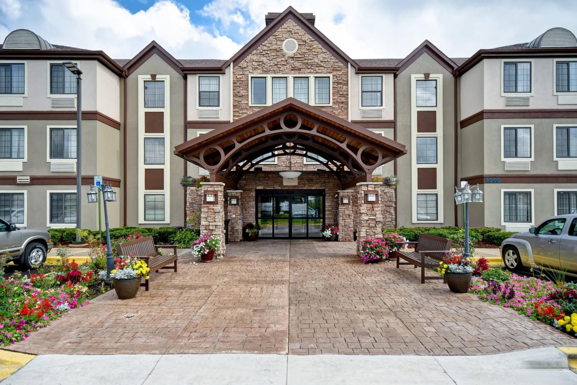 Staybridge Suites Grand Rapids-Kentwood by IHG featured exterior or lobby in Grand Rapids, MI — similar hotel