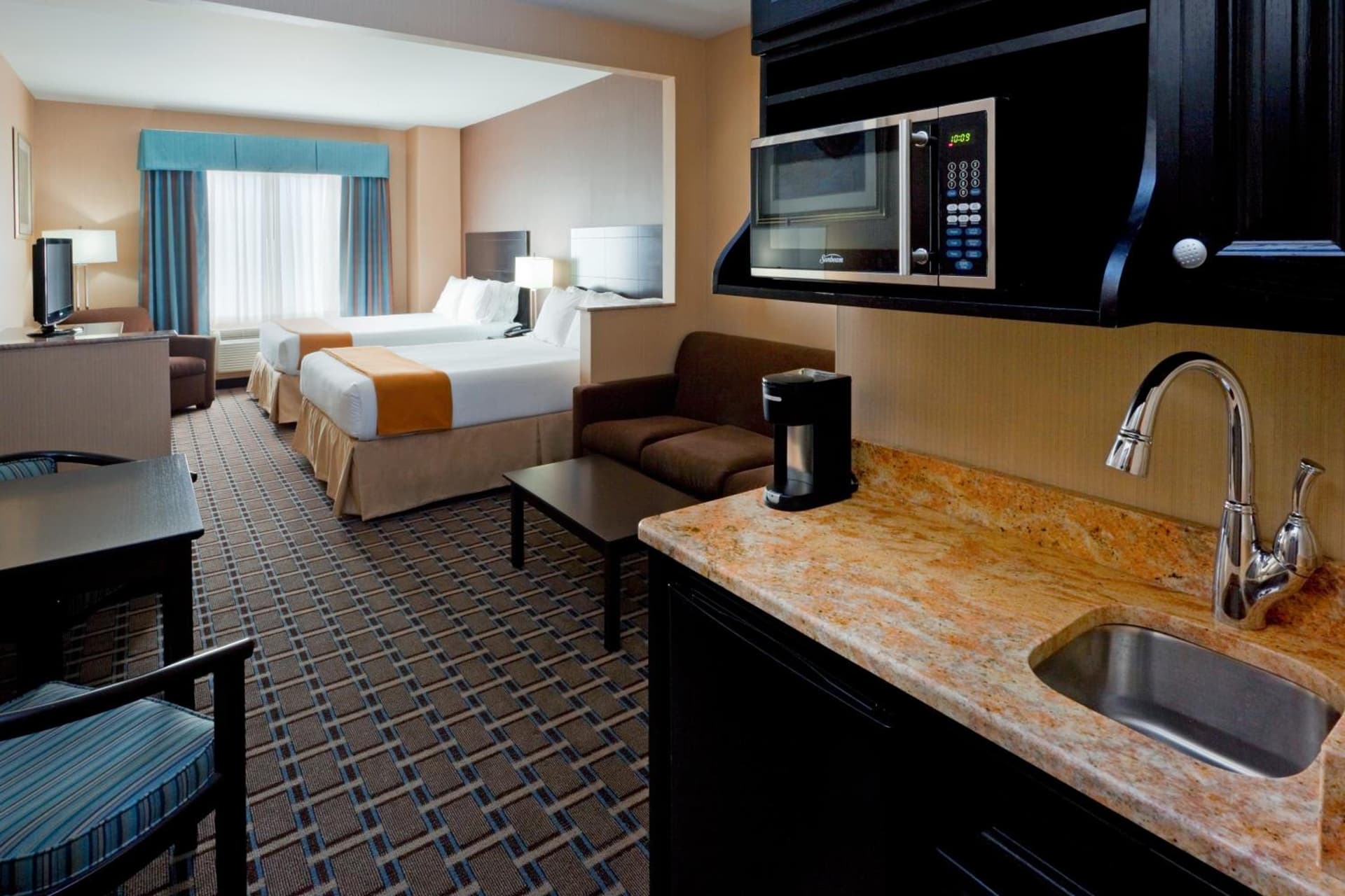 Holiday Inn Express Hotel & Suites West Coxsackie by IHG gallery photo in West Coxsackie, NY — image 27