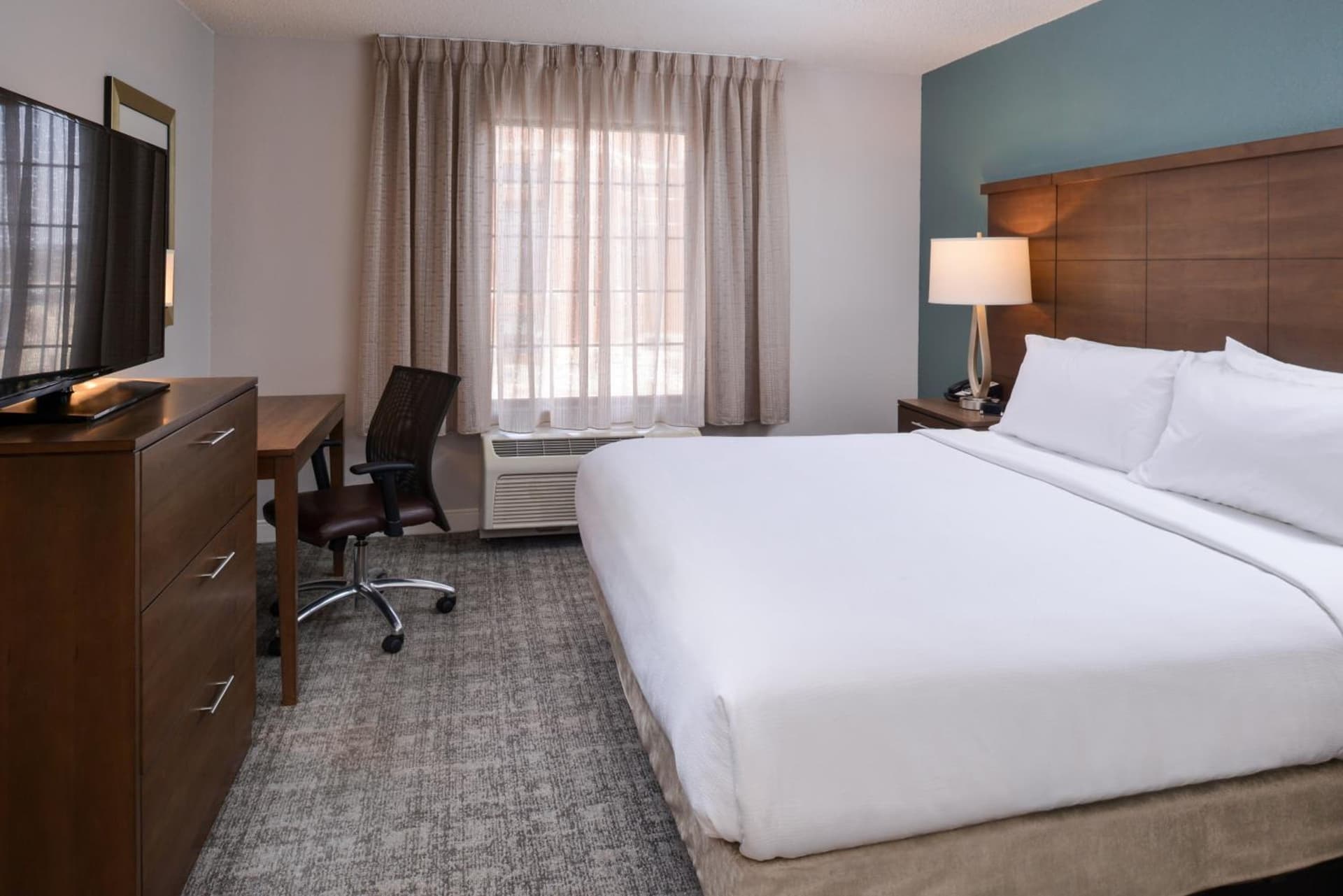 Staybridge Suites Indianapolis Downtown-Convention Center by IHG gallery photo in Indianapolis, IN — image 36