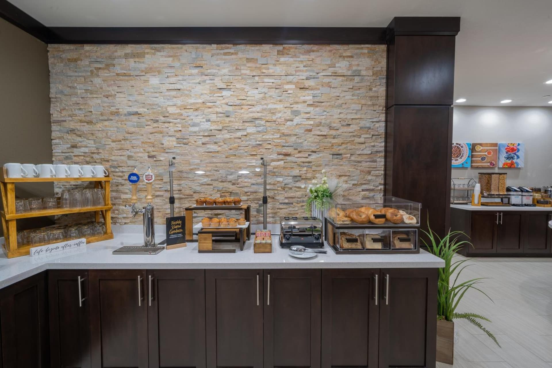 Staybridge Suites Houston East - Baytown by IHG gallery photo in Baytown, TX — image 104