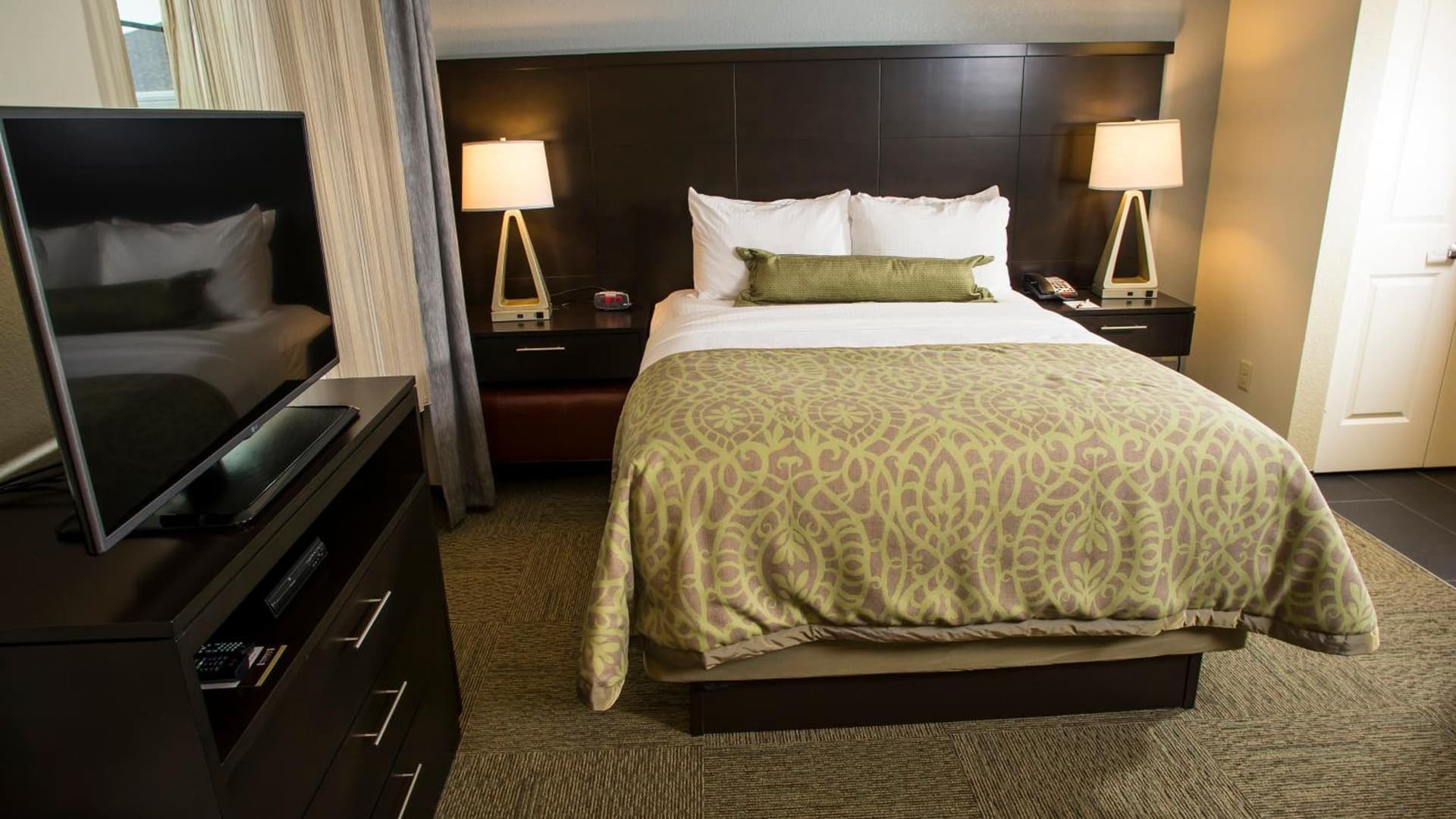 Staybridge Suites Lexington by IHG gallery photo in Lexington, KY — image 46