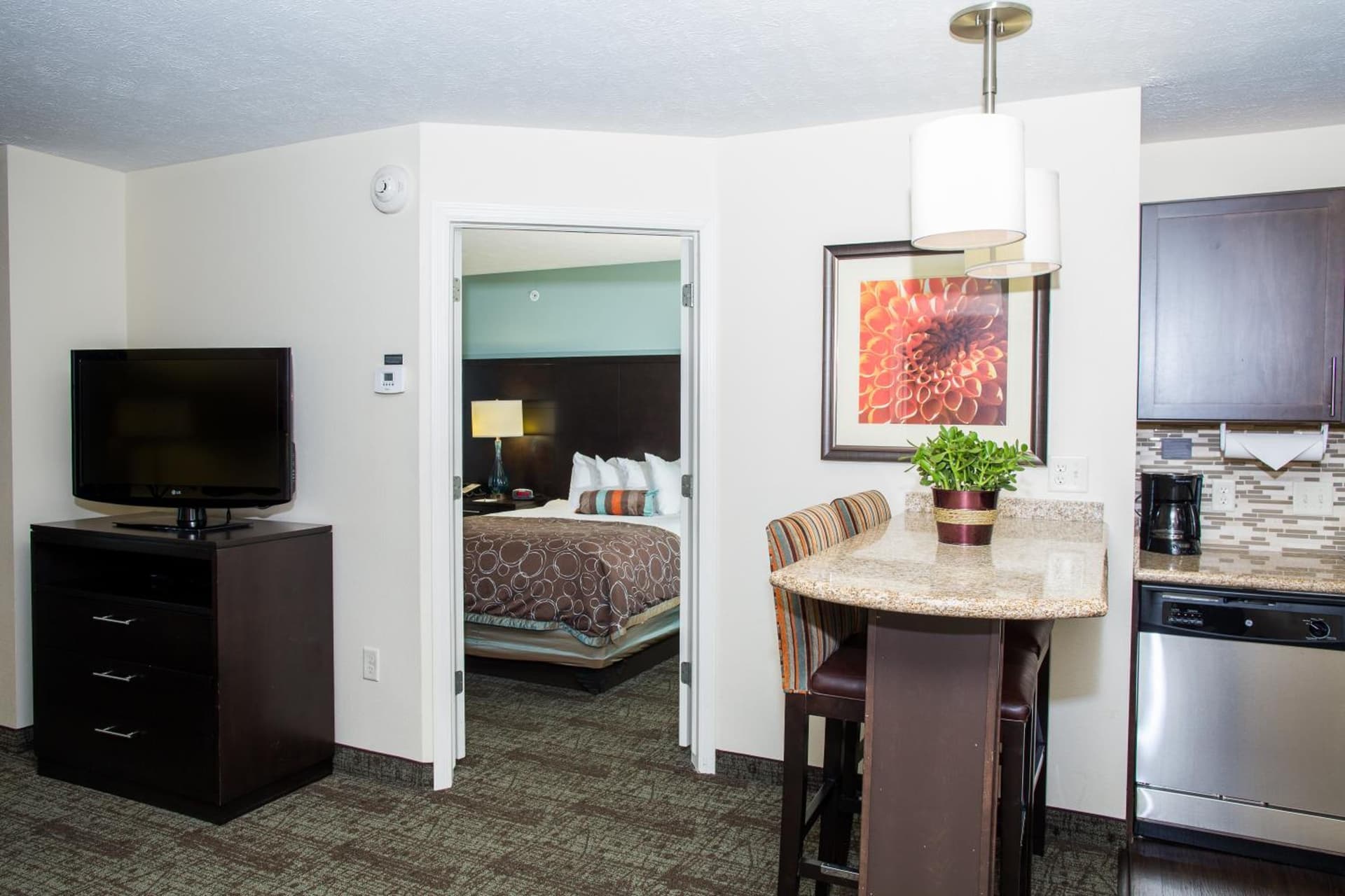 Staybridge Suites Lincoln North East by IHG gallery photo in Lincoln, NE — image 10