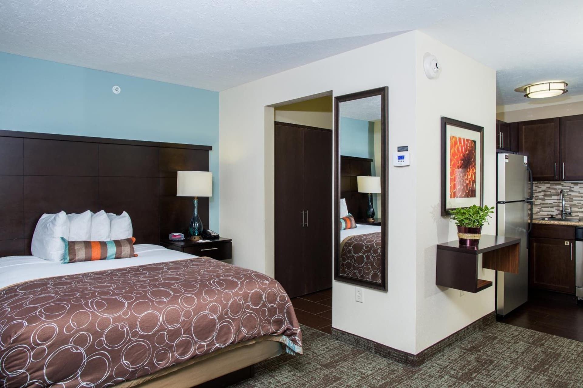 Staybridge Suites Lincoln North East by IHG gallery photo in Lincoln, NE — image 18