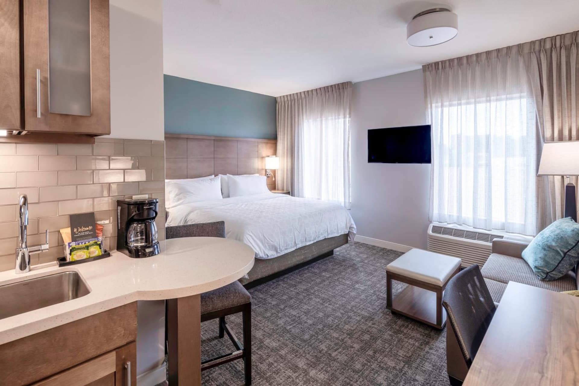 Staybridge Suites Montgomery - Downtown by IHG gallery photo in Montgomery, AL — image 12