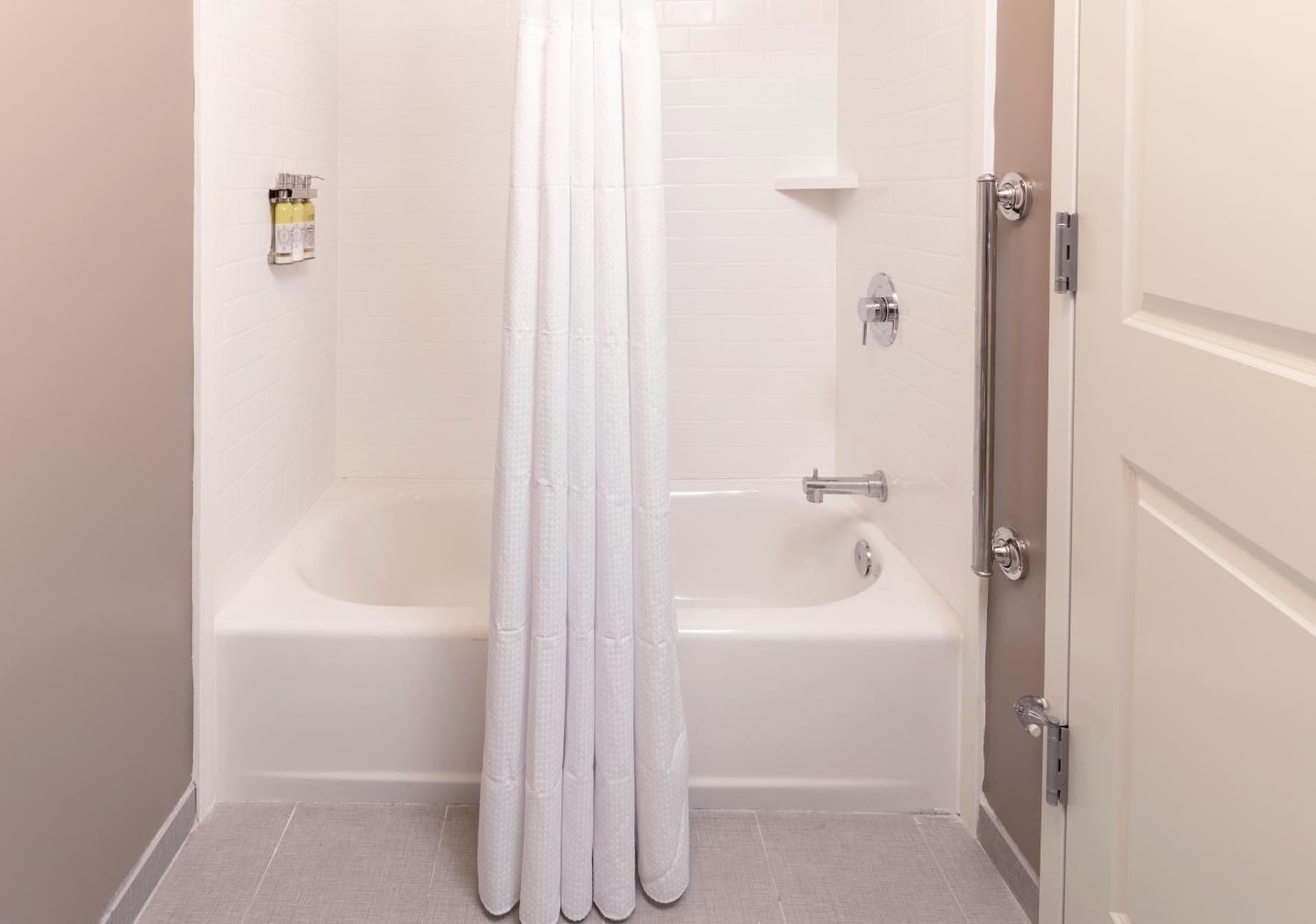 Staybridge Suites Montgomery - Downtown by IHG gallery photo in Montgomery, AL — image 13