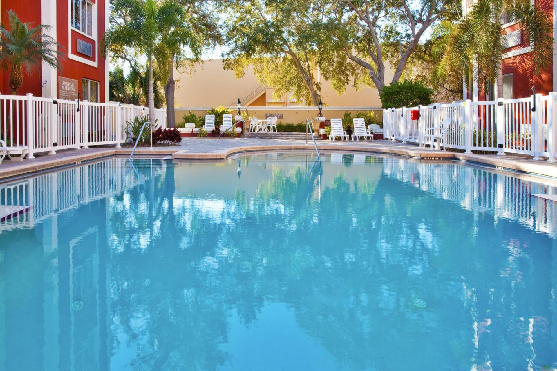 Holiday Inn Express Hotel & Suites Bradenton West by IHG gallery photo in Bradenton, FL — image 34