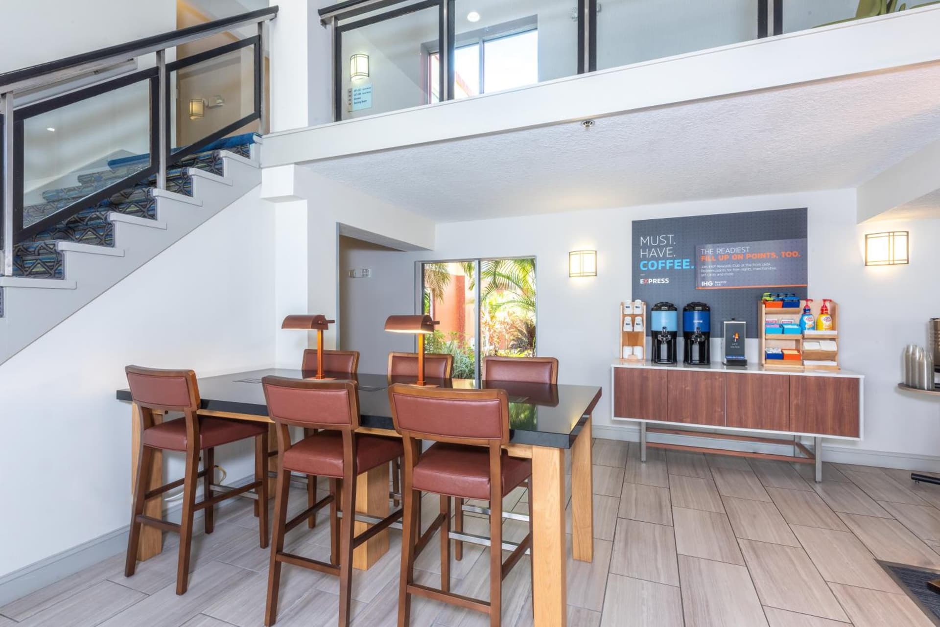 Holiday Inn Express Hotel & Suites Bradenton West by IHG gallery photo in Bradenton, FL — image 36