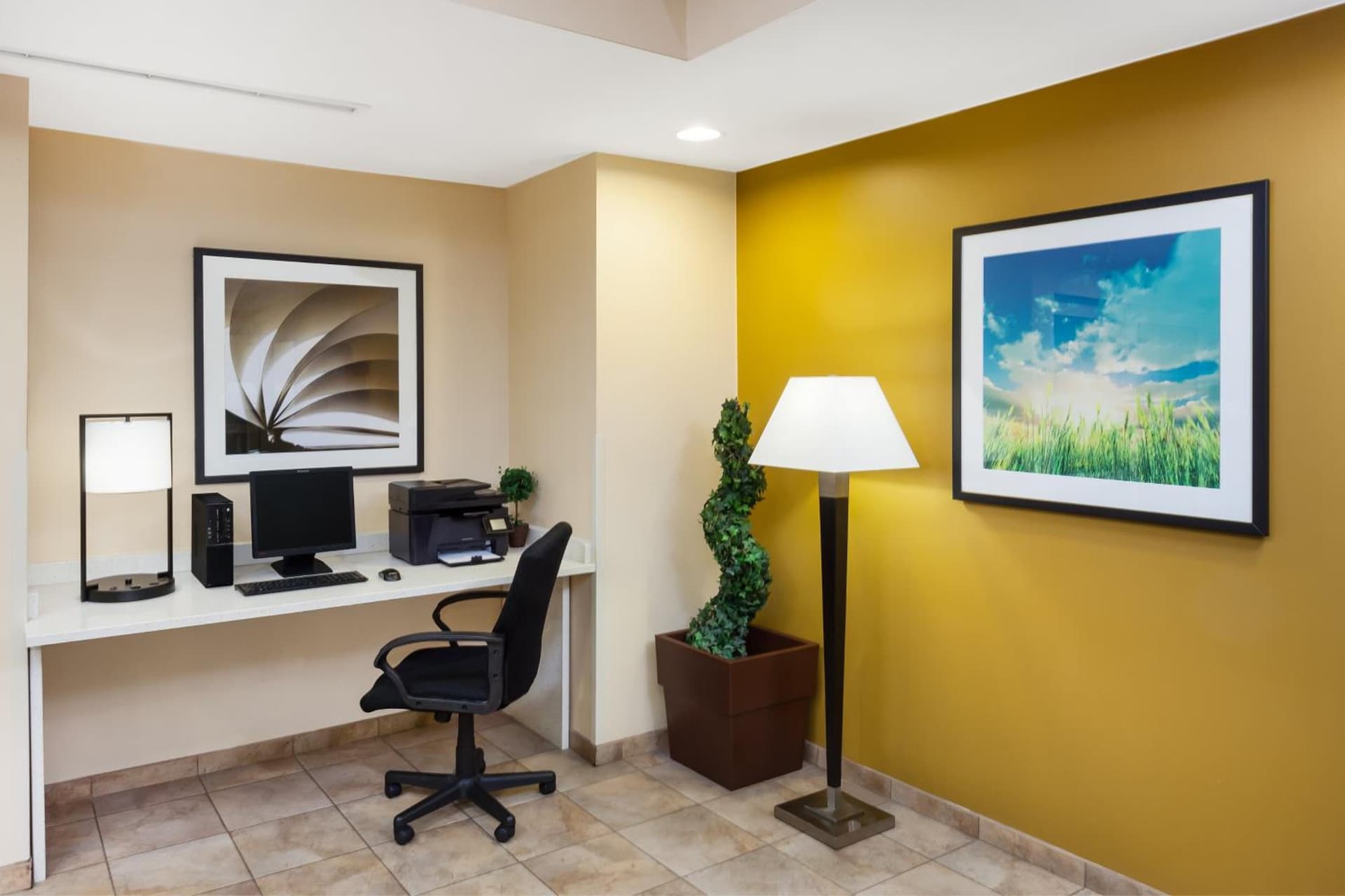 Candlewood Suites Aurora-Naperville by IHG gallery photo in Aurora, IL — image 32