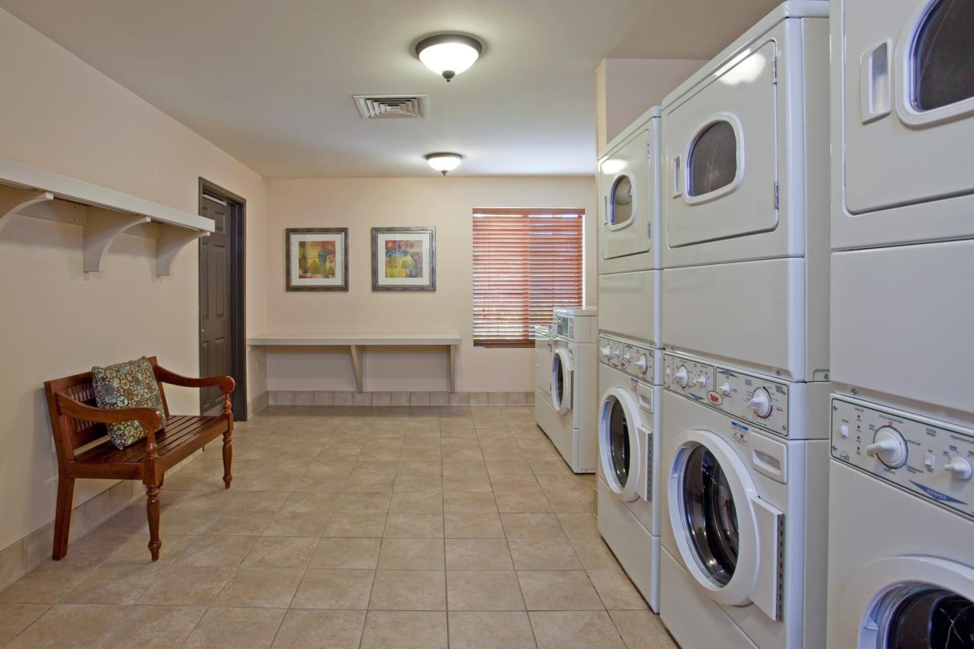 Staybridge Suites Palmdale by IHG gallery photo in Palmdale, CA — image 32