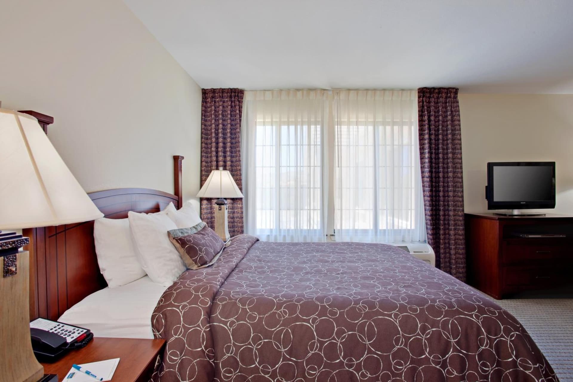 Staybridge Suites Palmdale by IHG gallery photo in Palmdale, CA — image 38