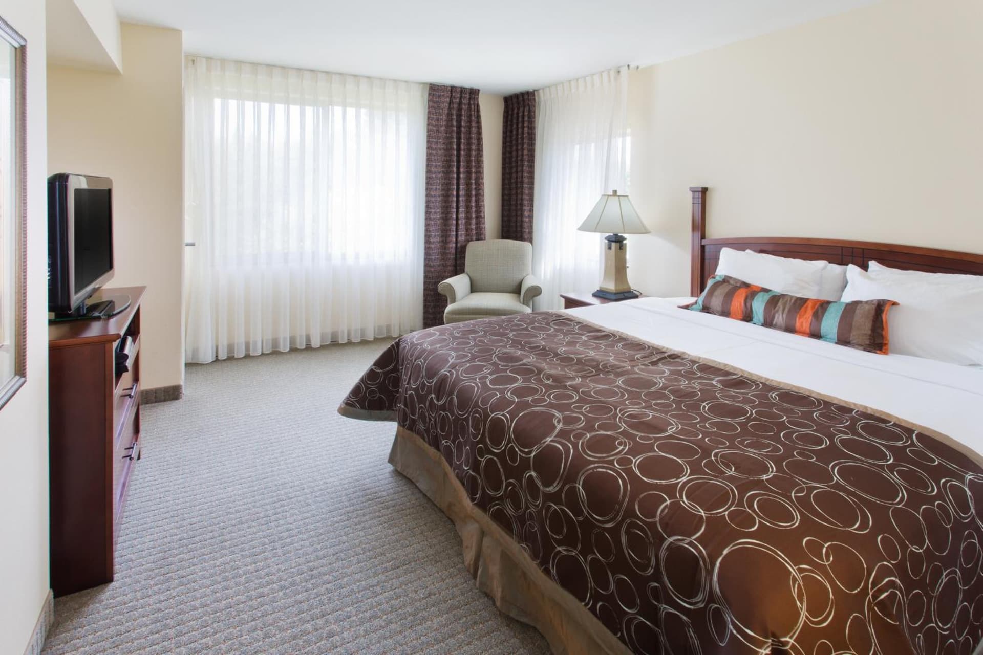 Staybridge Suites Everett - Paine Field by IHG gallery photo in Mukilteo, WA — image 27