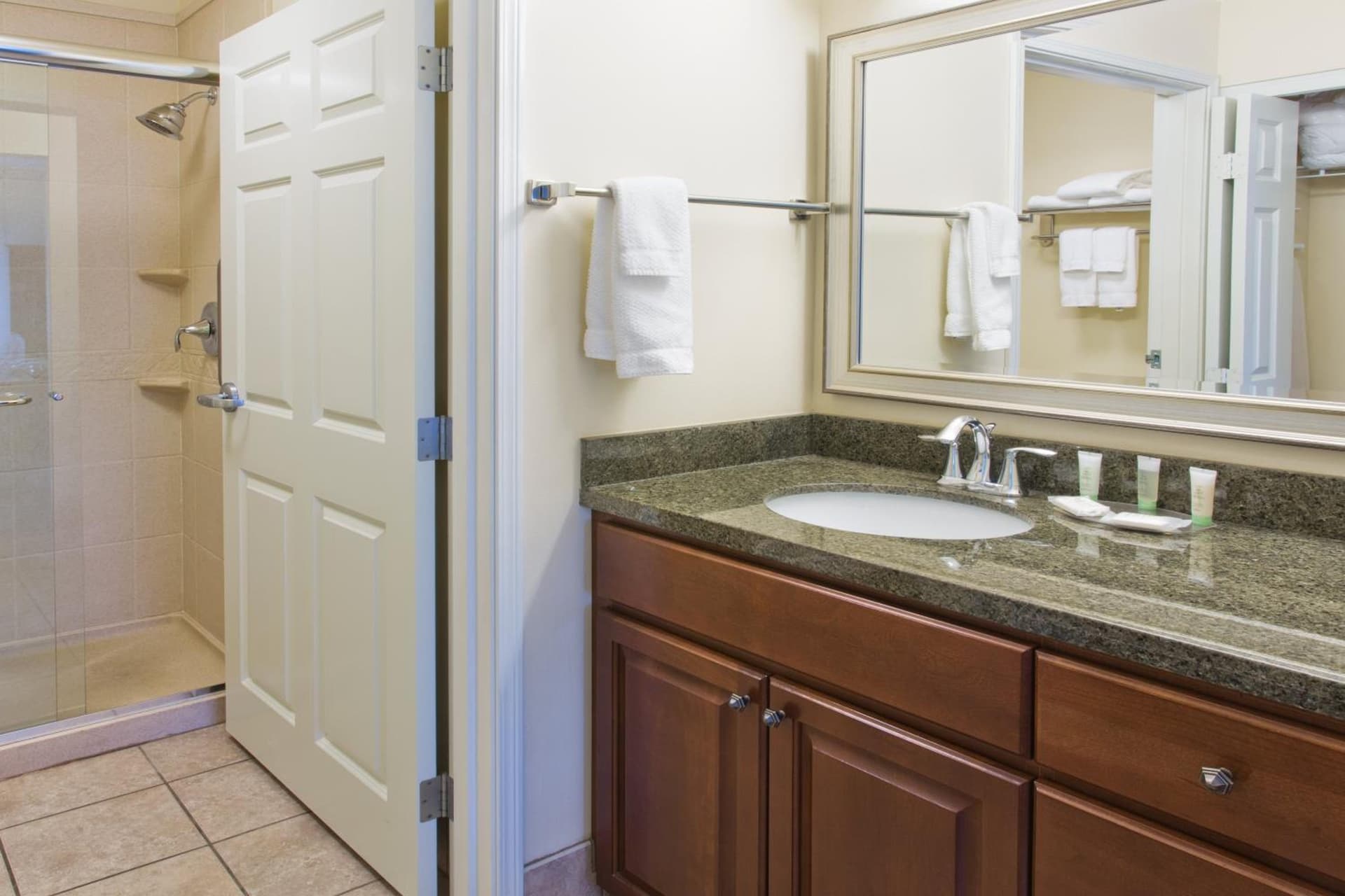 Staybridge Suites Everett - Paine Field by IHG gallery photo in Mukilteo, WA — image 36