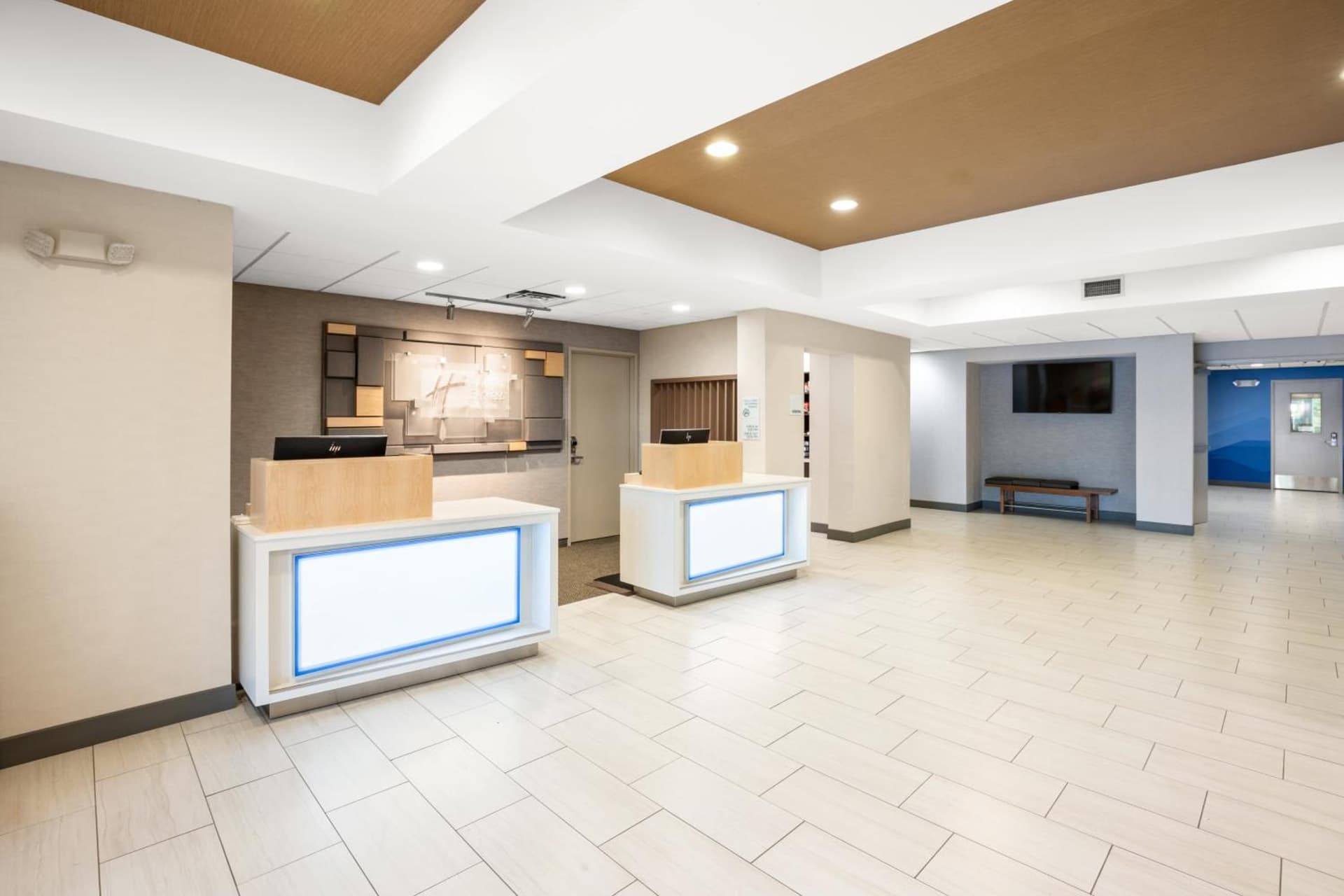 Holiday Inn Express Hotel & Suites Marysville by IHG gallery photo in Marysville, WA — image 37
