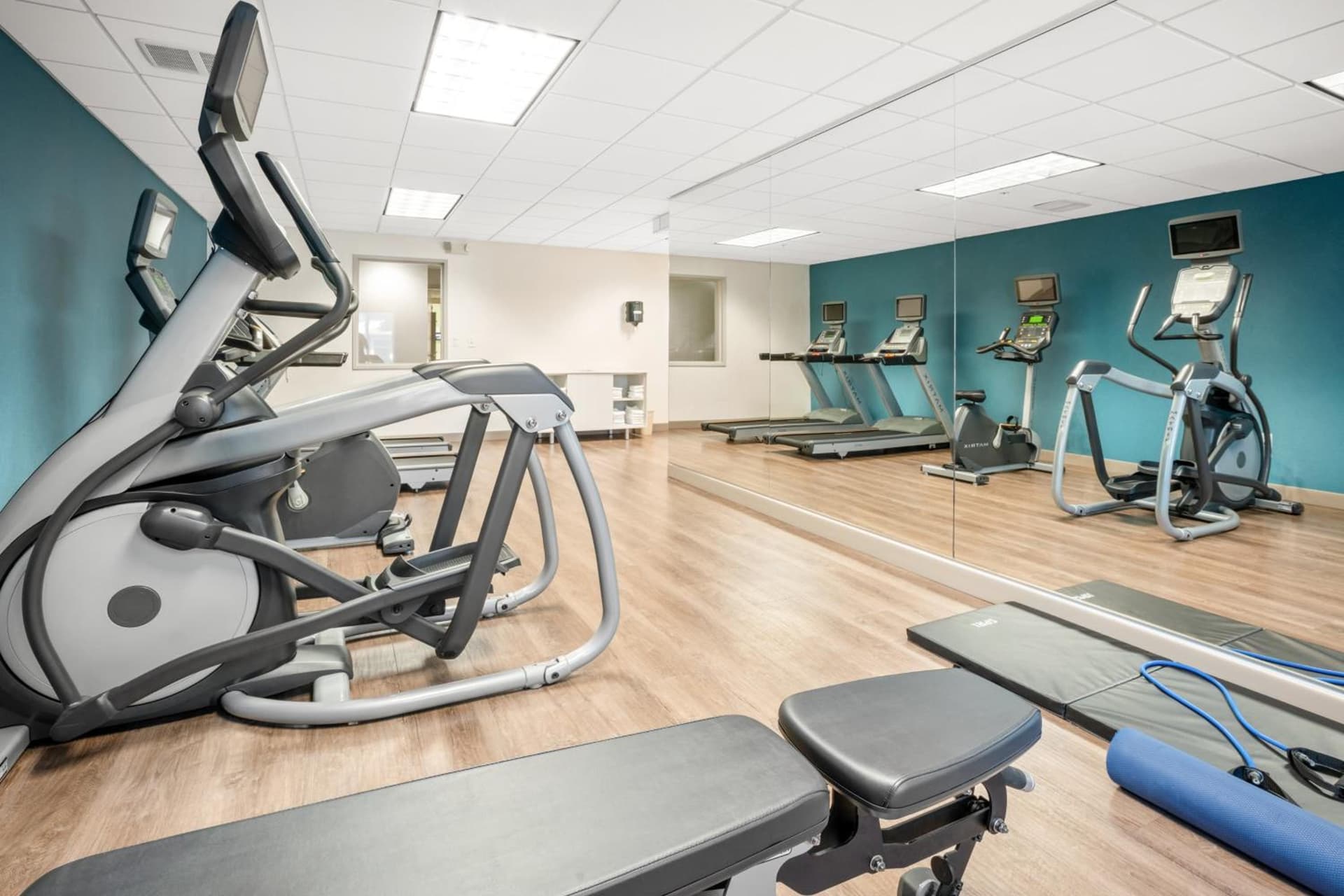 Holiday Inn Express Hotel & Suites Marysville by IHG gallery photo in Marysville, WA — image 38