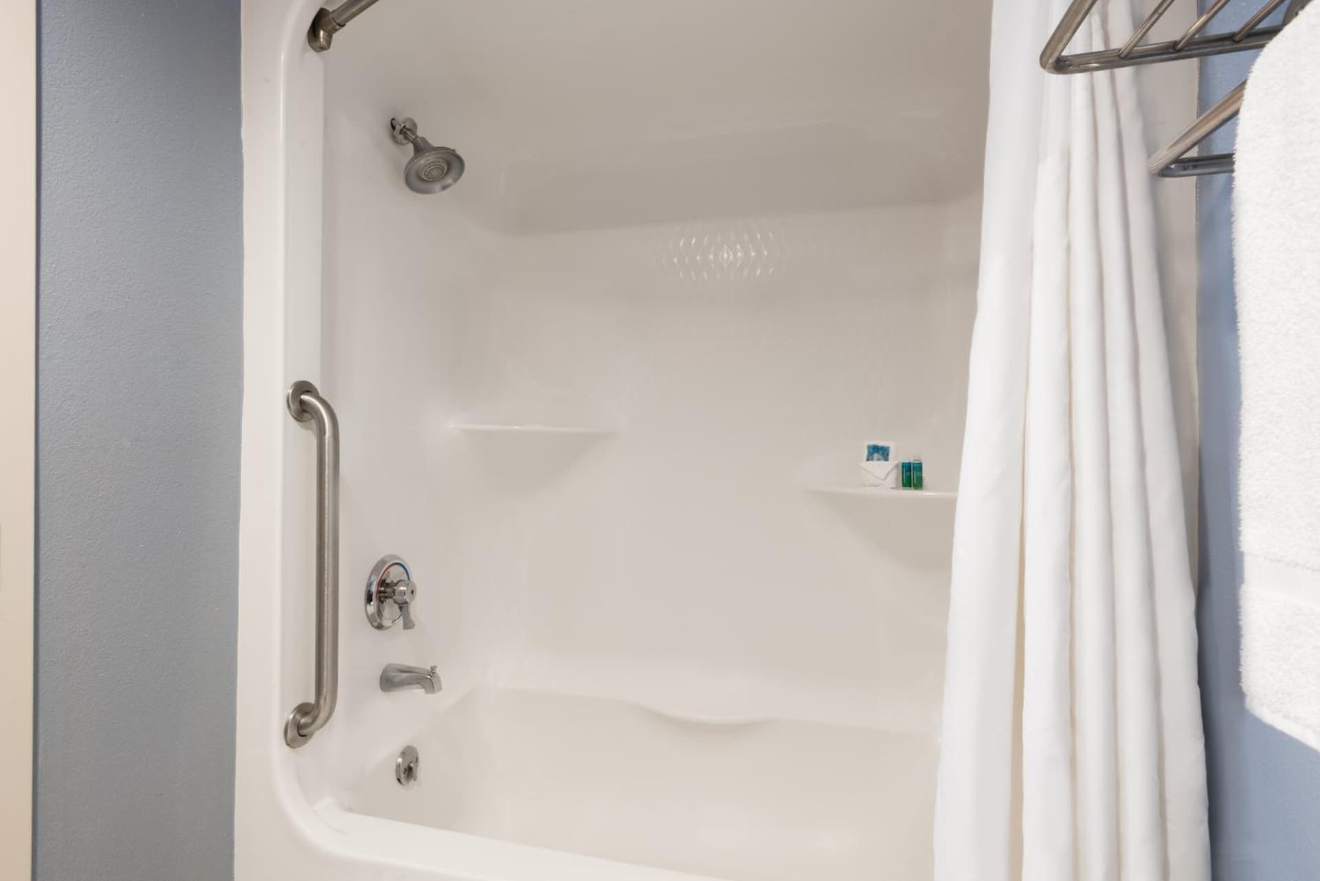 Holiday Inn Express Cambridge by IHG gallery photo in Cambridge, MD — image 6