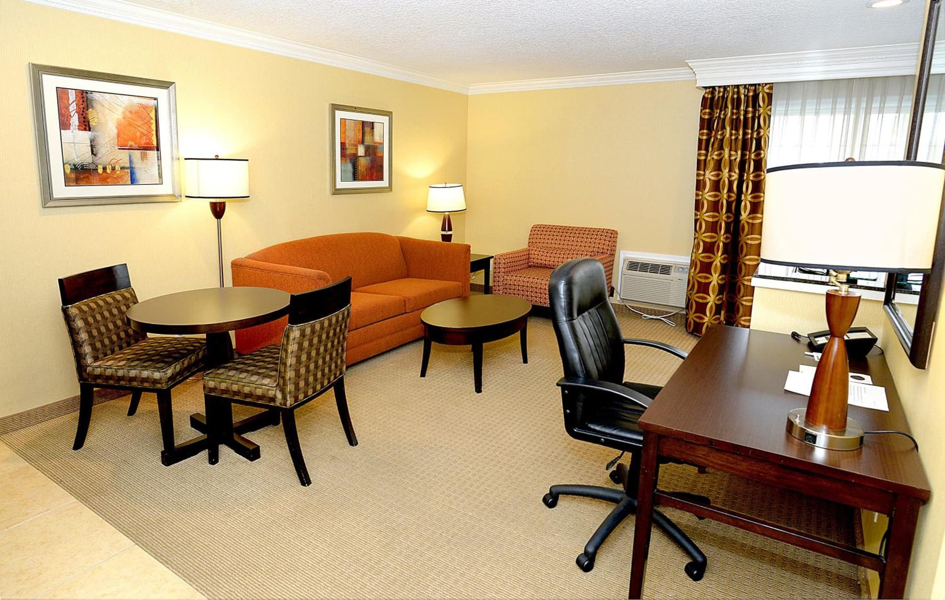 Holiday Inn & Suites San Mateo - SFO by IHG gallery photo in San Mateo, CA — image 5
