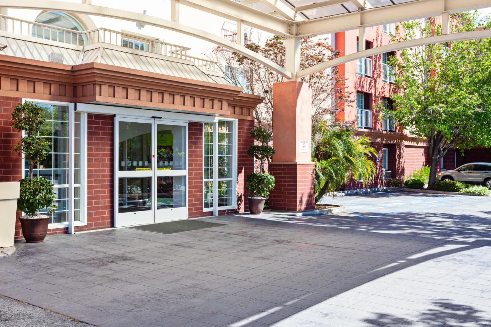 Holiday Inn & Suites San Mateo - SFO by IHG gallery photo in San Mateo, CA — image 44