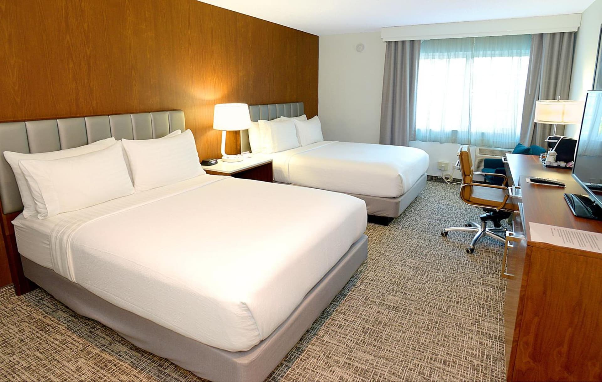 Holiday Inn & Suites San Mateo - SFO by IHG property views in San Mateo, CA — gallery photo 3