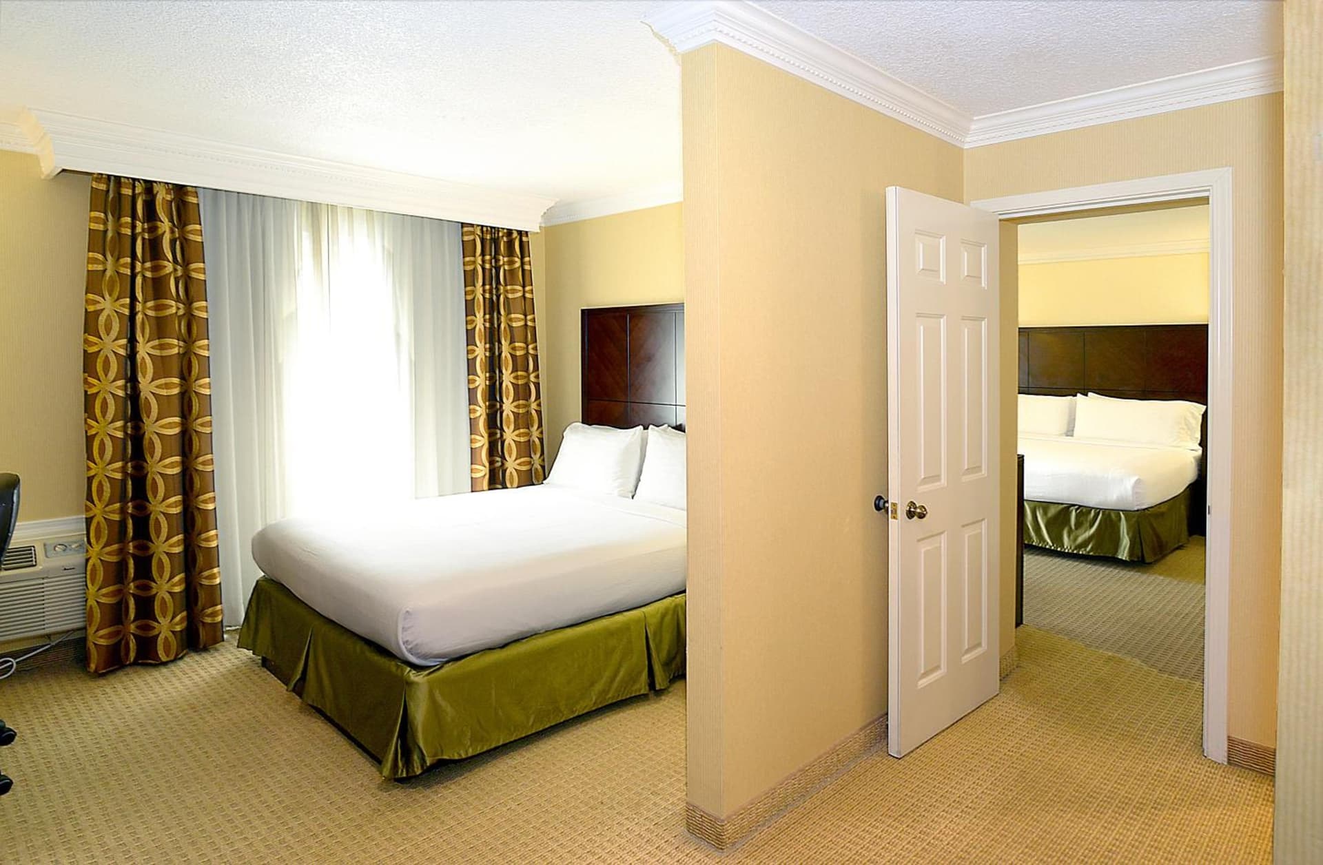 Holiday Inn & Suites San Mateo - SFO by IHG gallery photo in San Mateo, CA — image 21