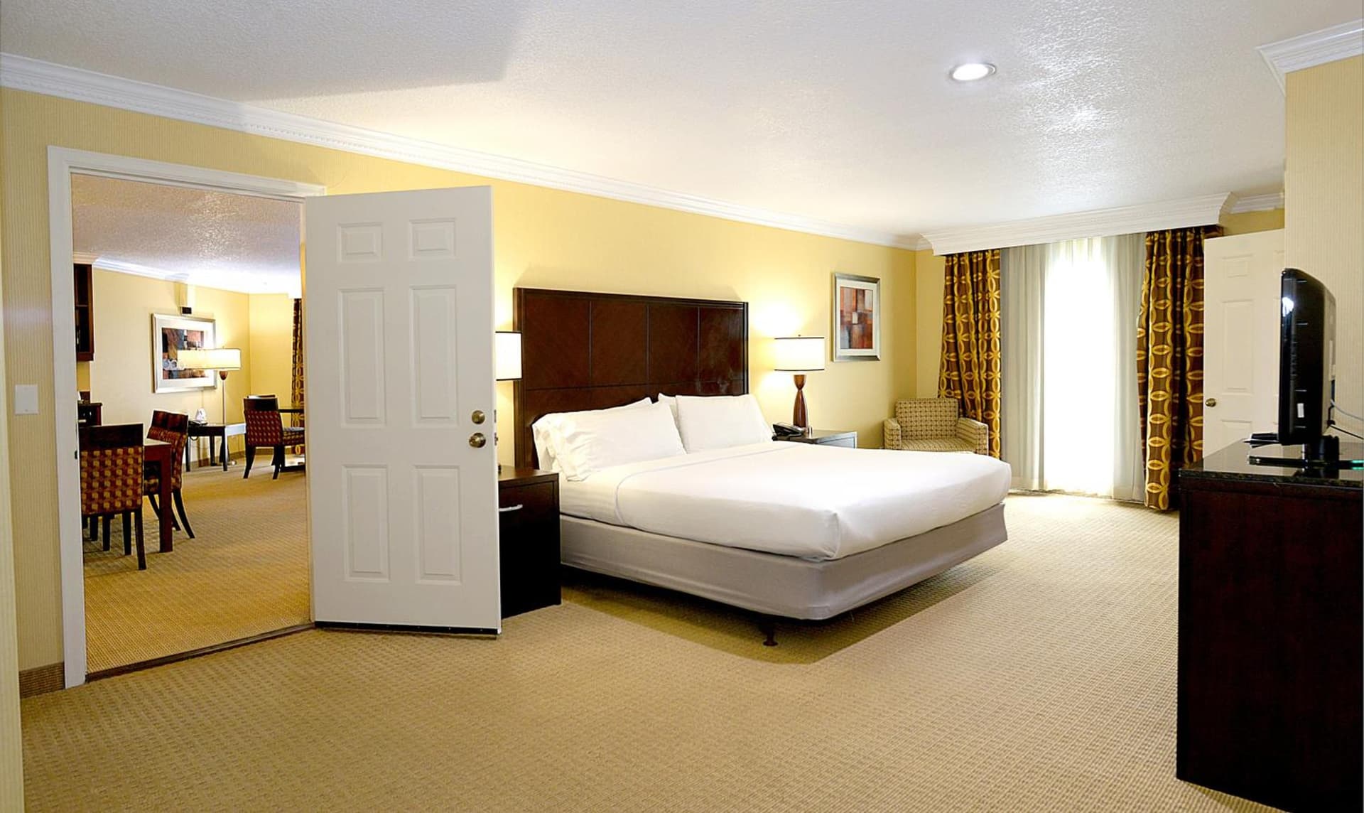 Holiday Inn & Suites San Mateo - SFO by IHG gallery photo in San Mateo, CA — image 50