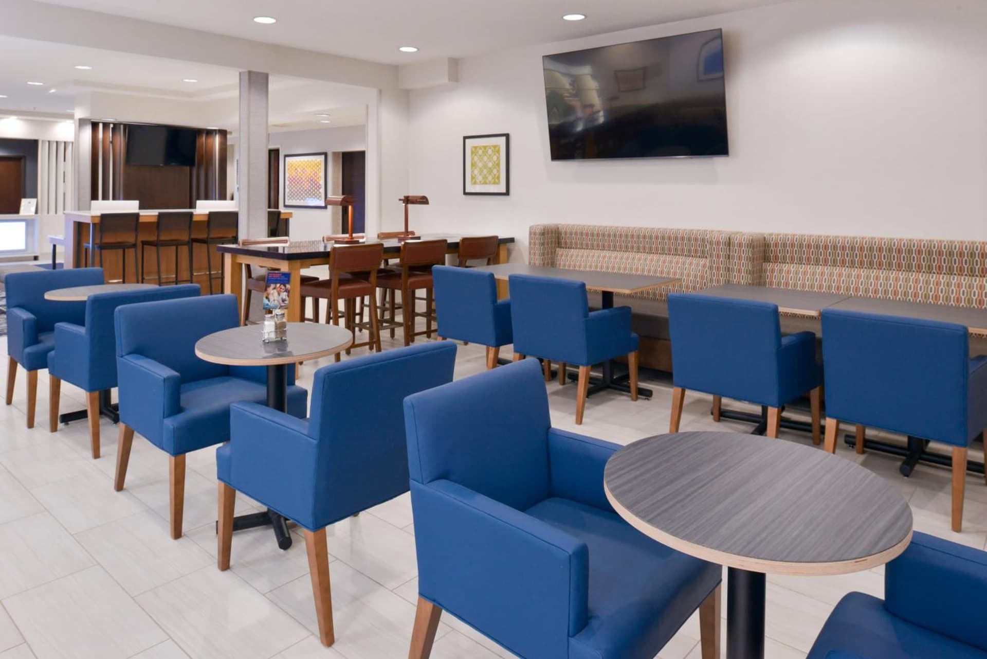 Holiday Inn Express Wixom by IHG gallery photo in Wixom, MI — image 15