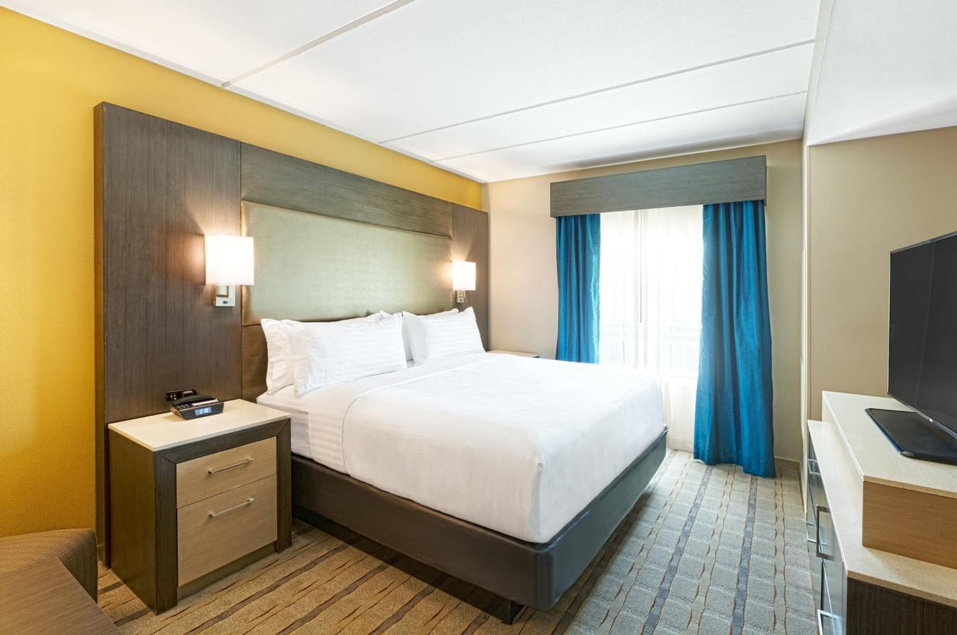 Crowne Plaza Shenandoah - Woodlands Area by IHG gallery photo in The Woodlands, TX — image 25