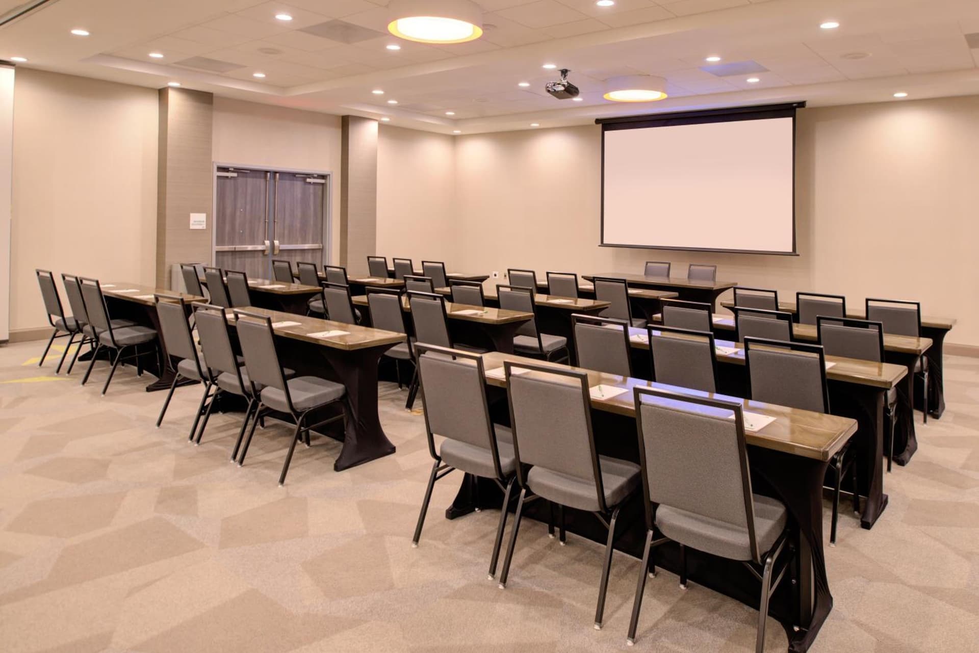 Holiday Inn Hotel & Suites - Houston West - Katy Mills by IHG gallery photo in Katy, TX — image 38
