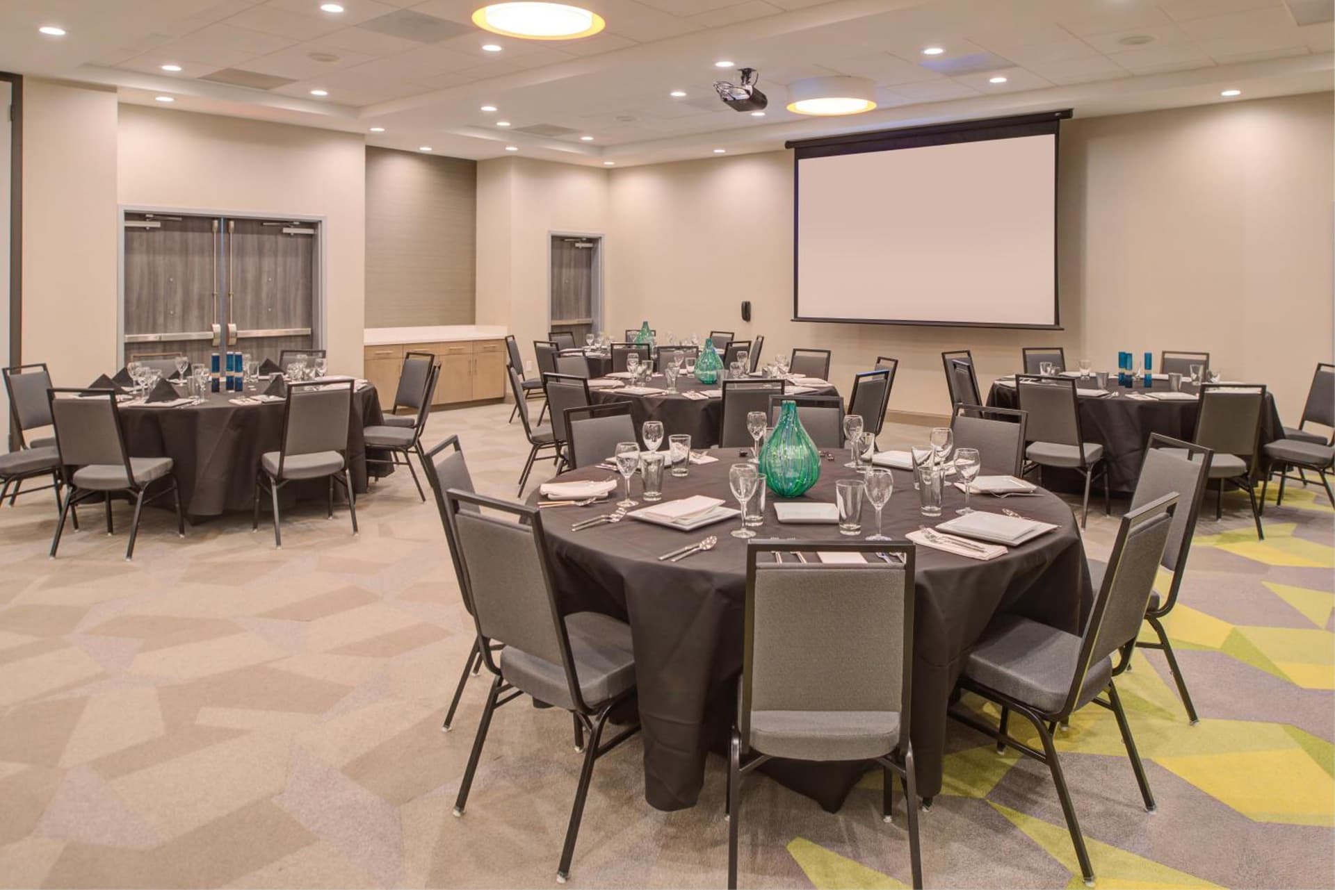 Holiday Inn Hotel & Suites - Houston West - Katy Mills by IHG gallery photo in Katy, TX — image 11