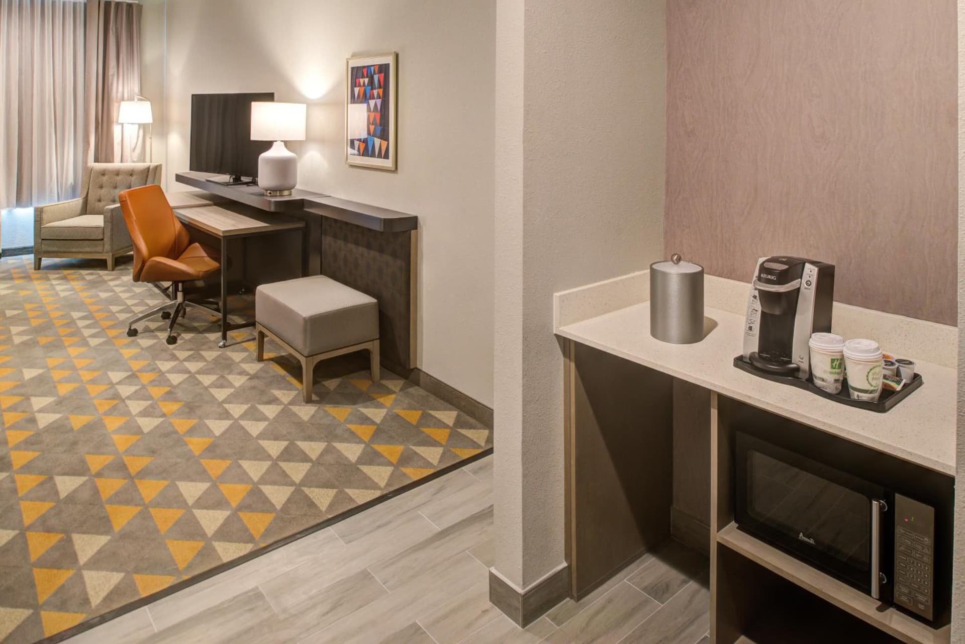 Holiday Inn Hotel & Suites - Houston West - Katy Mills by IHG gallery photo in Katy, TX — image 9